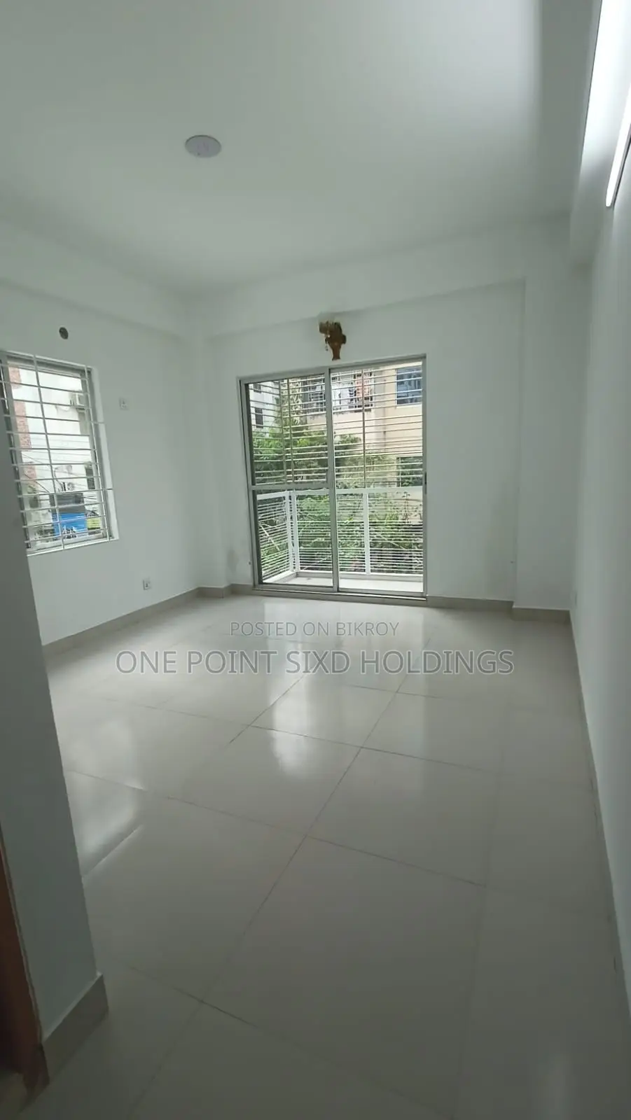 4-bedroom Apartment in F Block, Bashundhara, for Sale in Basundhara