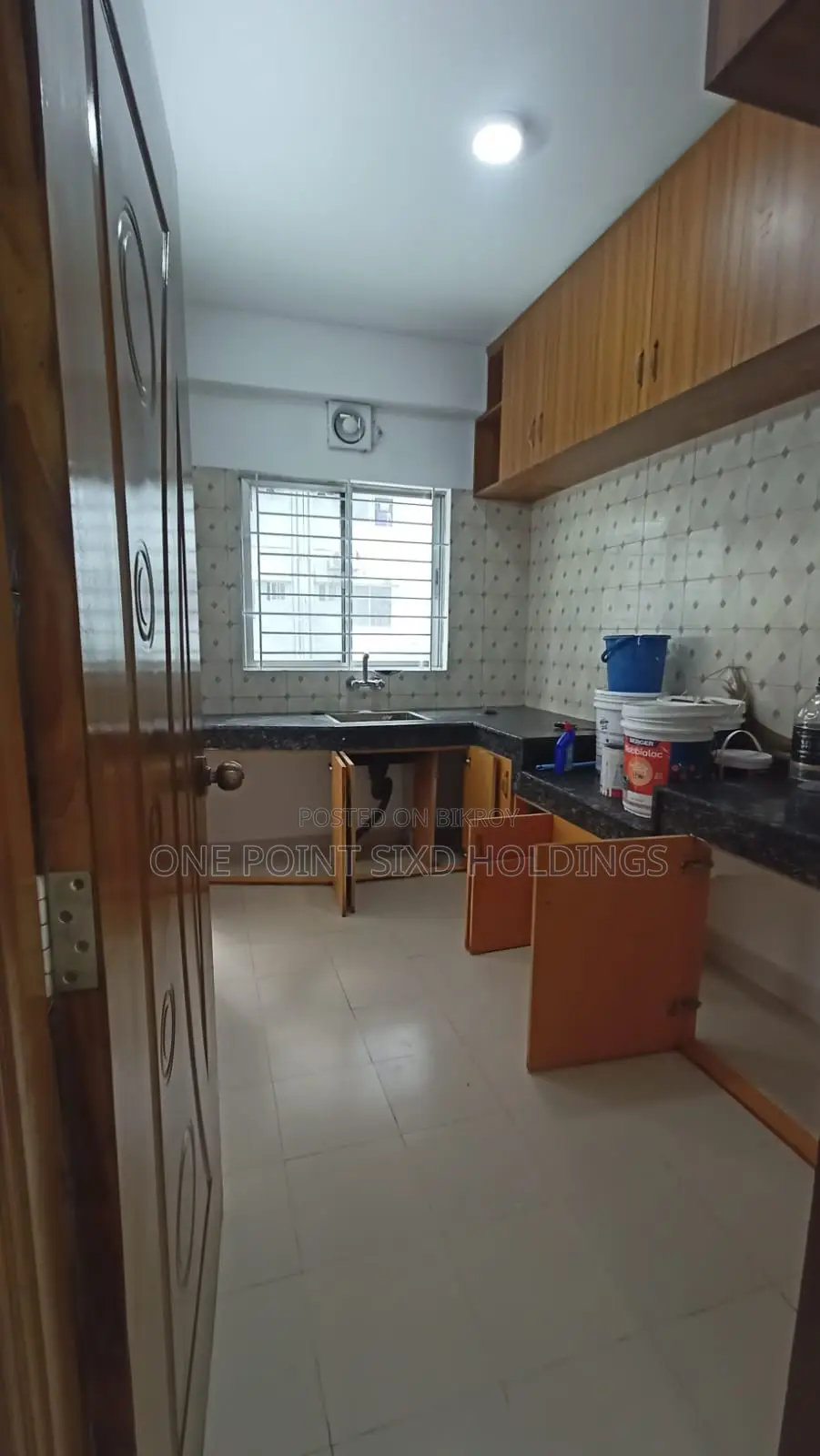 4-bedroom Apartment in F Block, Bashundhara, for Sale in Basundhara