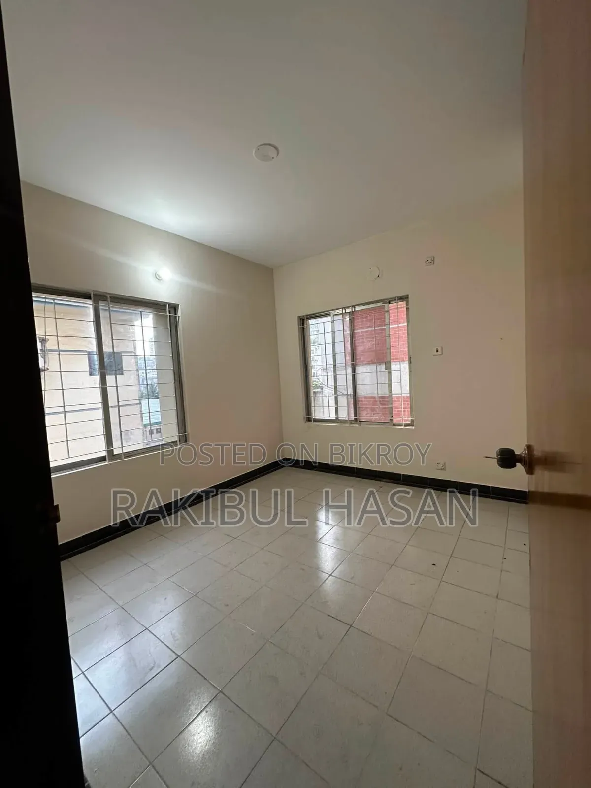 1900 SFT Office Space Rent in Gulshan 2 in Gulshan