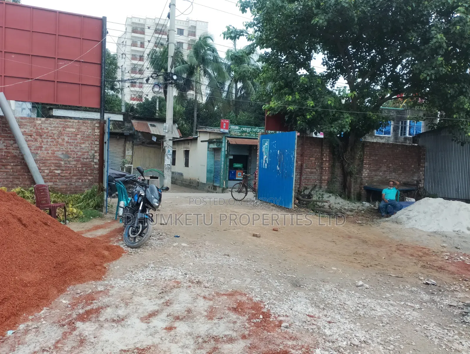 "AIRPORT VIEW" Baunia Bazar, Dhaka Cantonment in Uttara
