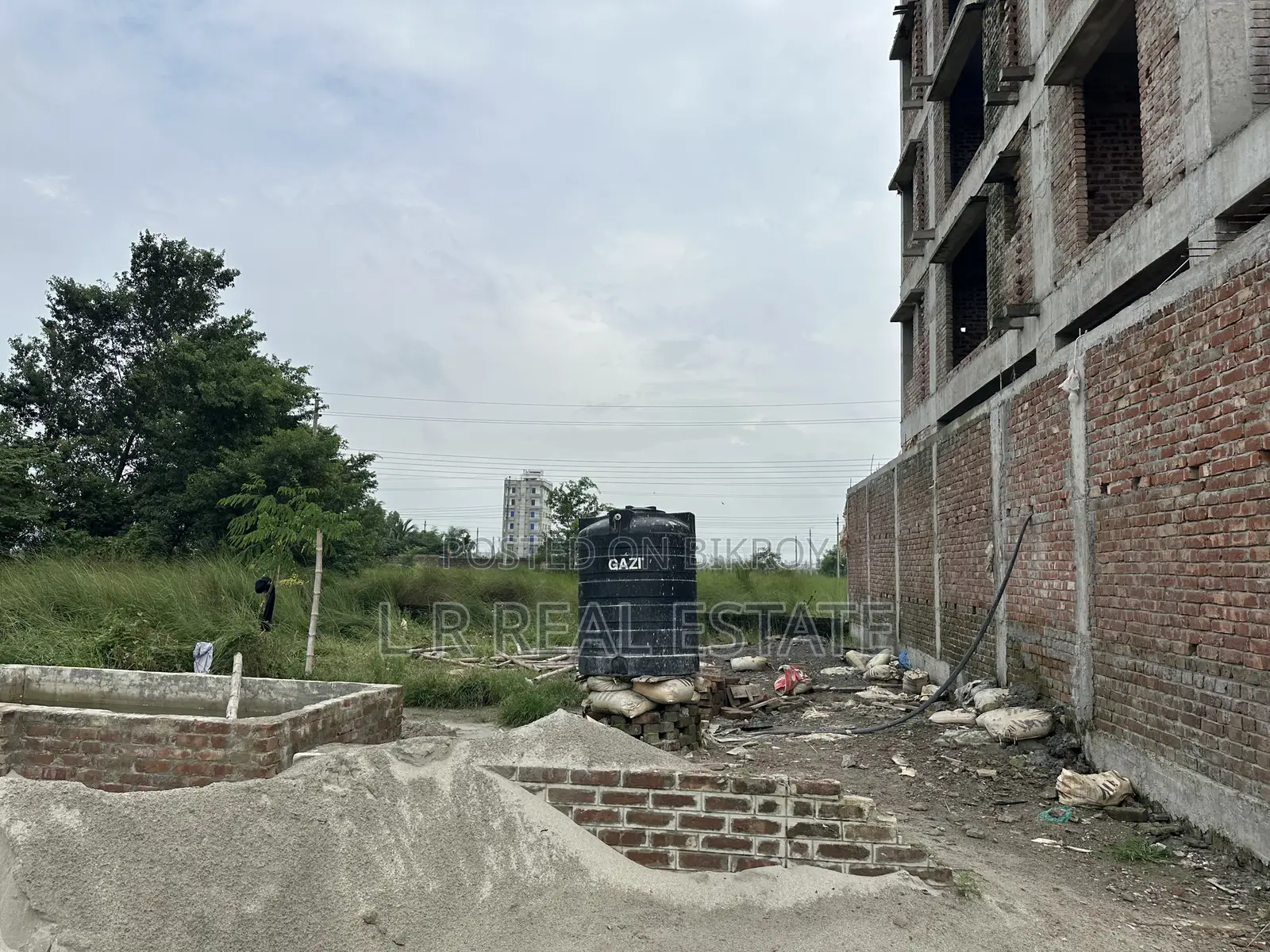 Block-N, 3-Katha, East Face Plot Urgent Sell, Bashundhara in Basundhara