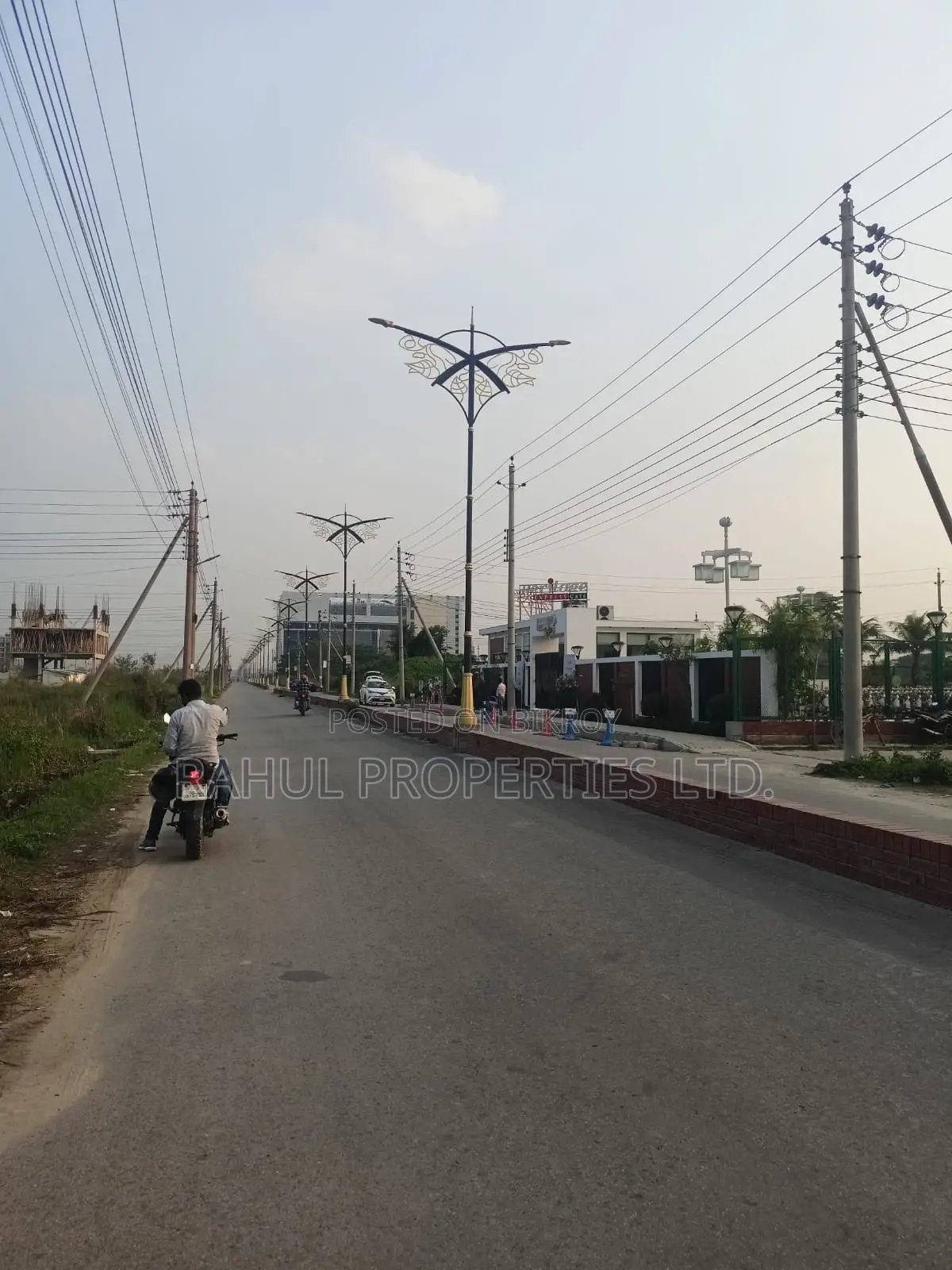 M Block 5 Katha { Land Sale } Bashundhara R/A in Basundhara