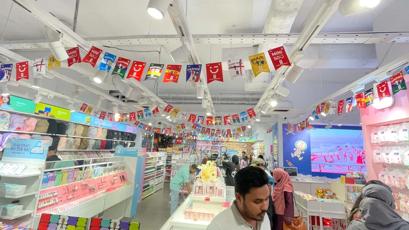 Bashundhara City Shopping Complex Shop for Sell in Bashundhara City