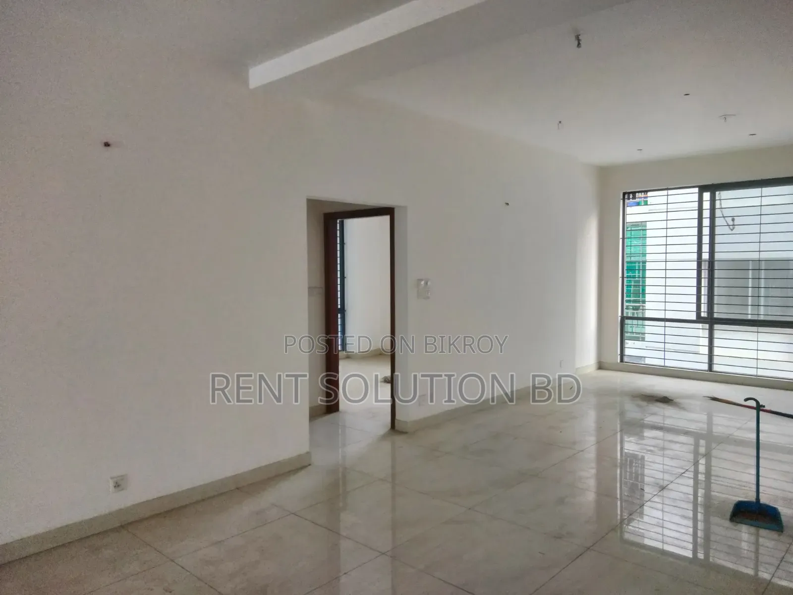 Brand New 2600 SFT 4 Bedroom Office in Banani. in Banani