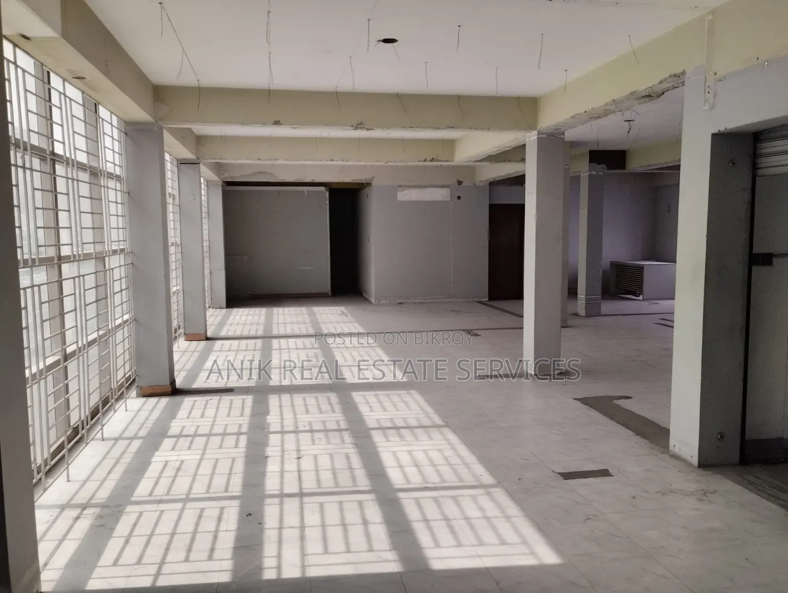 Commercial 2350 SFT Office Space Rent for Uttara in Uttara