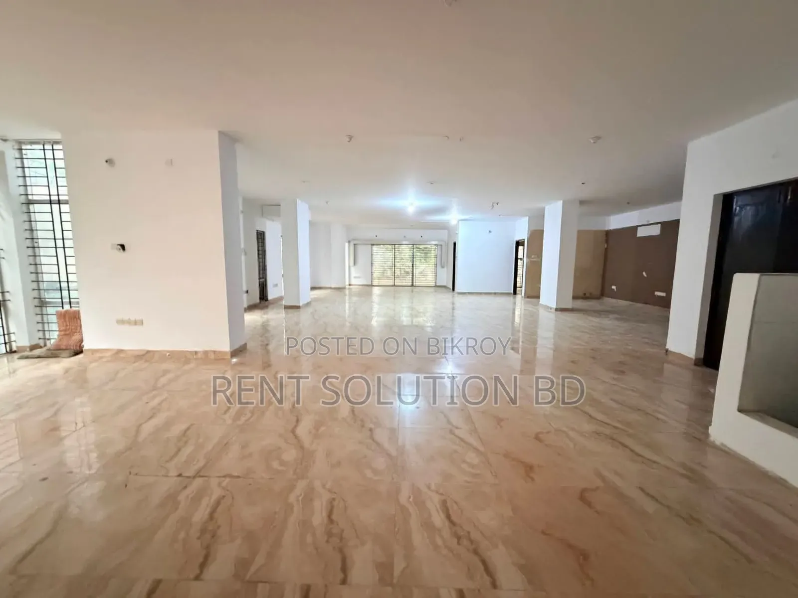 Open 2,500 SFT Office Space for Rent in Gulshan in Gulshan