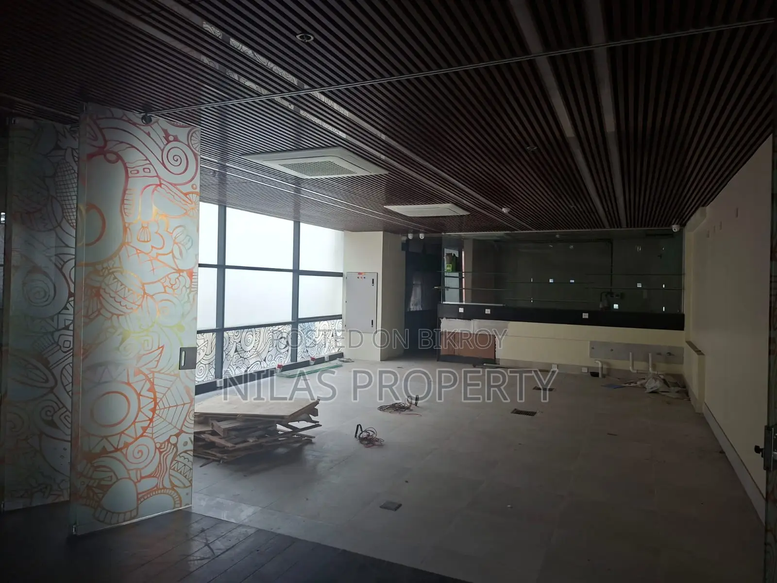 Restaurant/Office Prime Space Rent in Dhanmondi in Dhanmondi