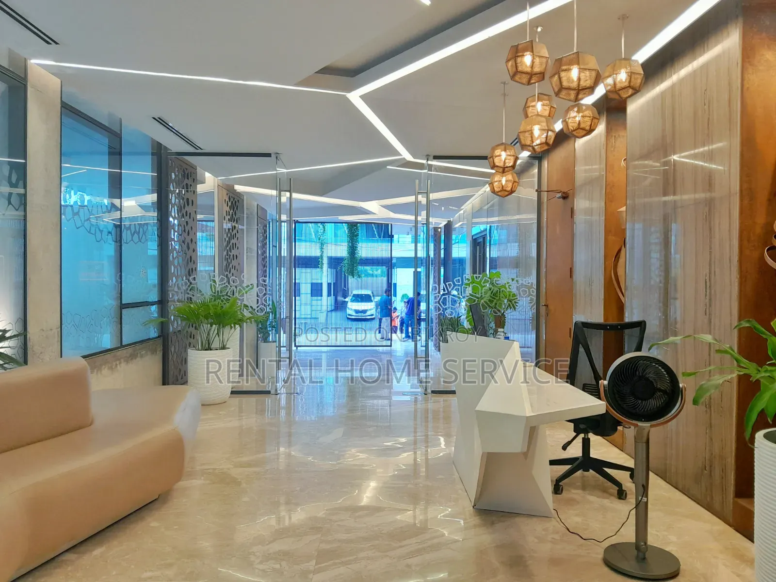 4 Bedroom Apartment in Semi Furnished for Rent in Gulshan