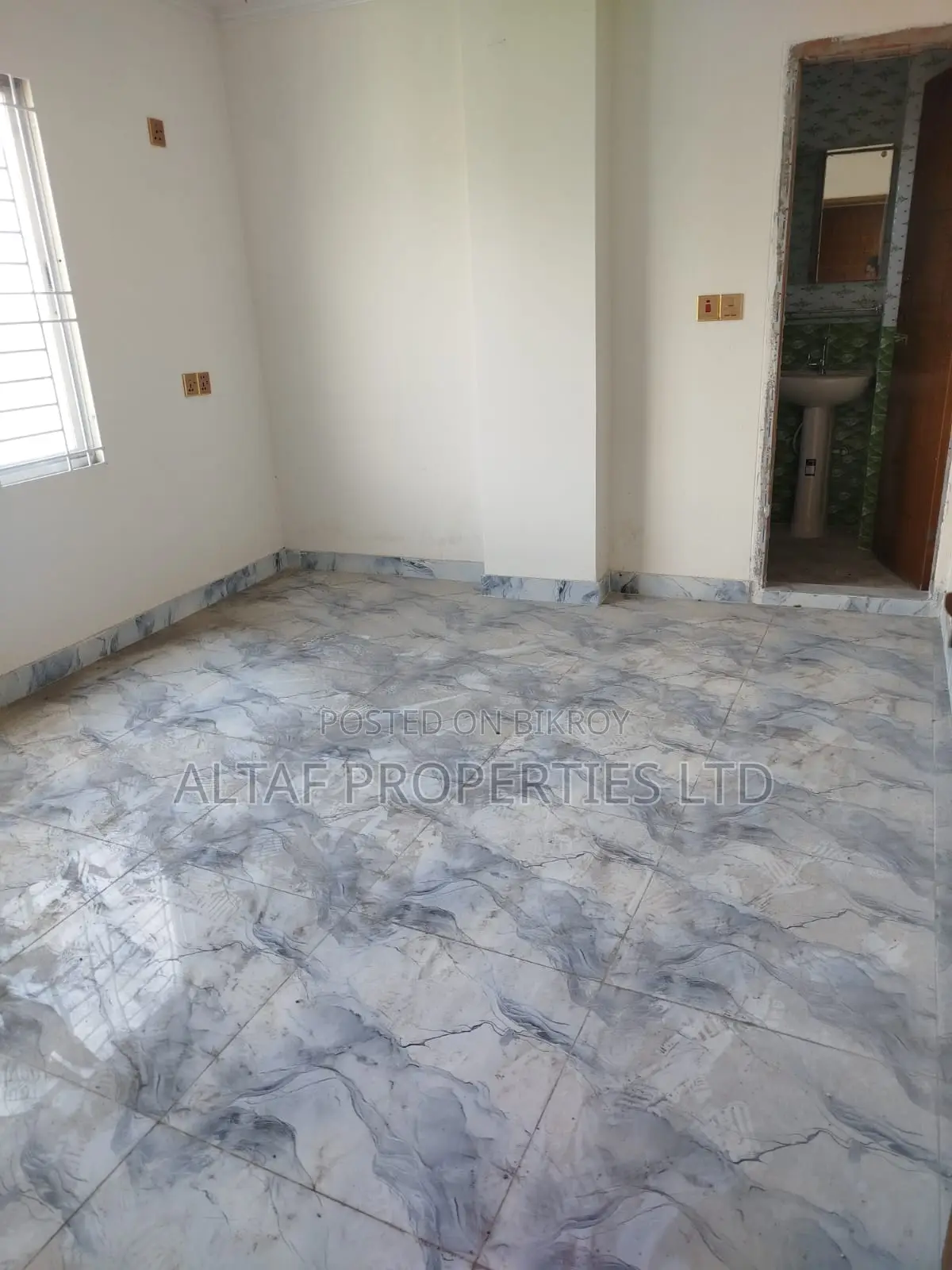 3 Bedroom Apartment in Monowar Mansion, Mohammadpur for Sale in Mohammadpur
