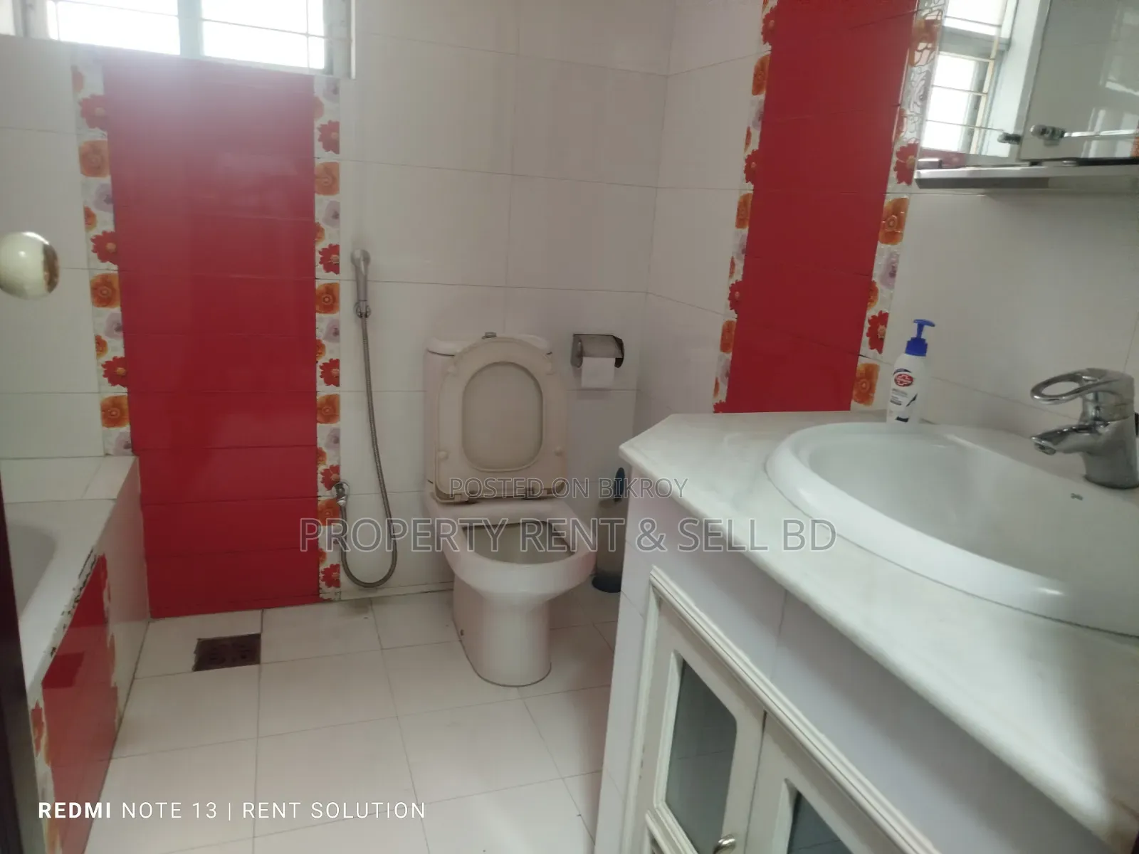 3 Bedroom Apartment in Property Rent Sell, Banani for Sale in Banani