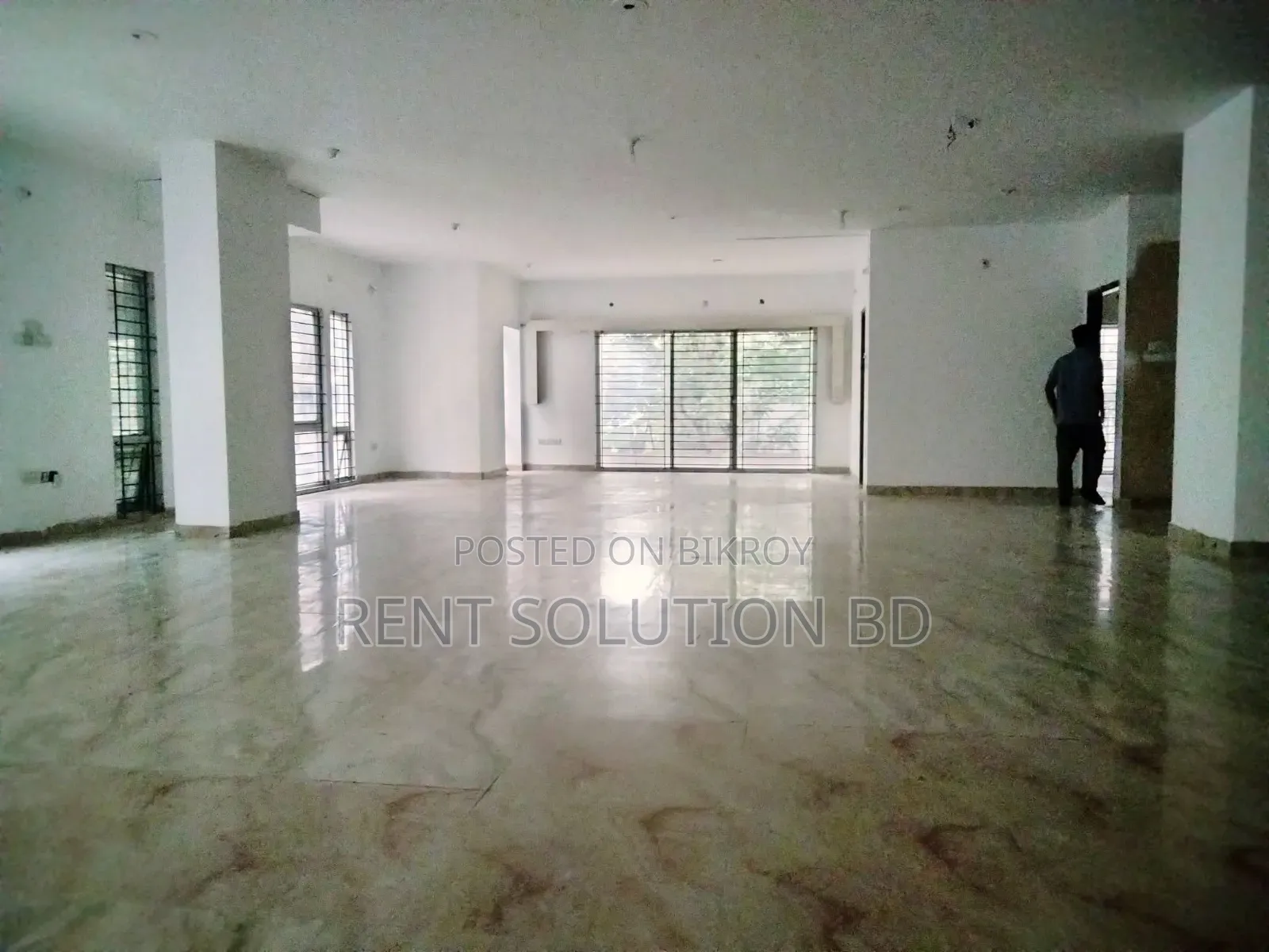 2,500 SQFT Open Office Space for Rent in Gulshan-1 in Gulshan