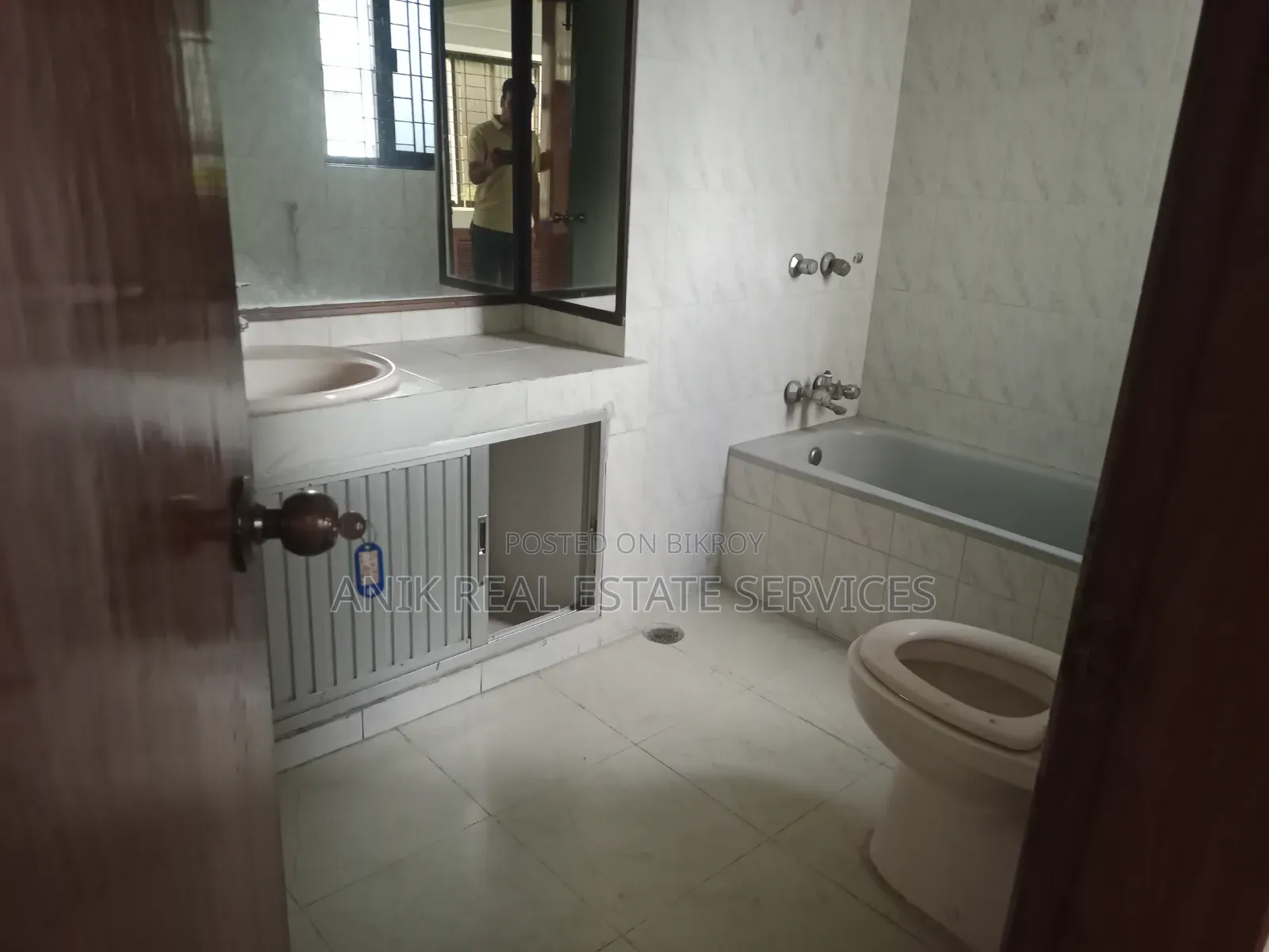 2800 SFT Office Space Rent for Gulshan 2 in Gulshan