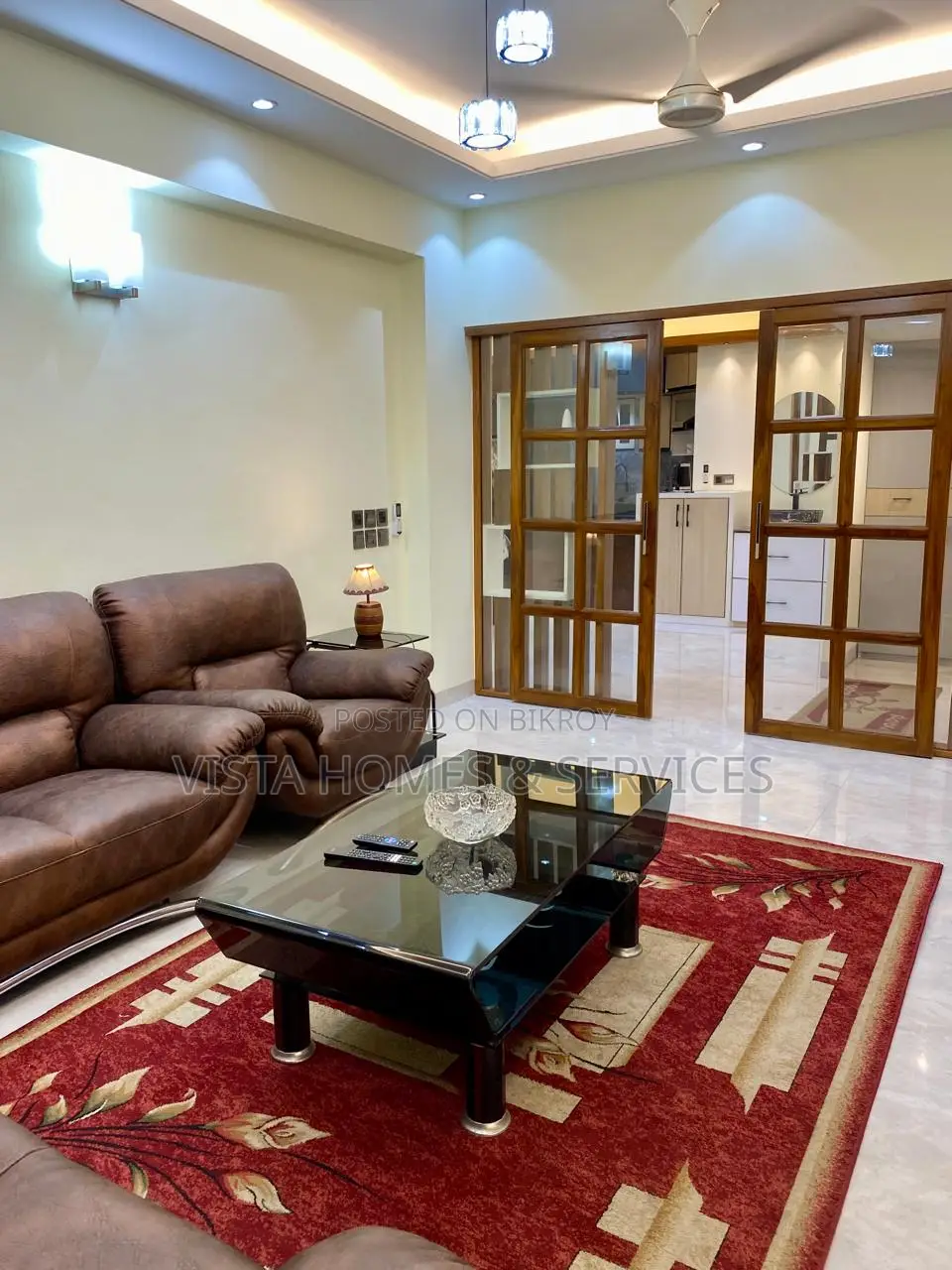 Furnished 3 Bedroom Apartment in Southeast Palace, Gulshan for Rent in Gulshan