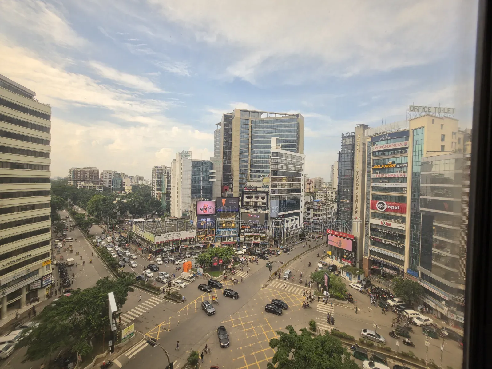 Commercial Overview for 4,000 SQFT at Gulshan 2 Circle in Gulshan
