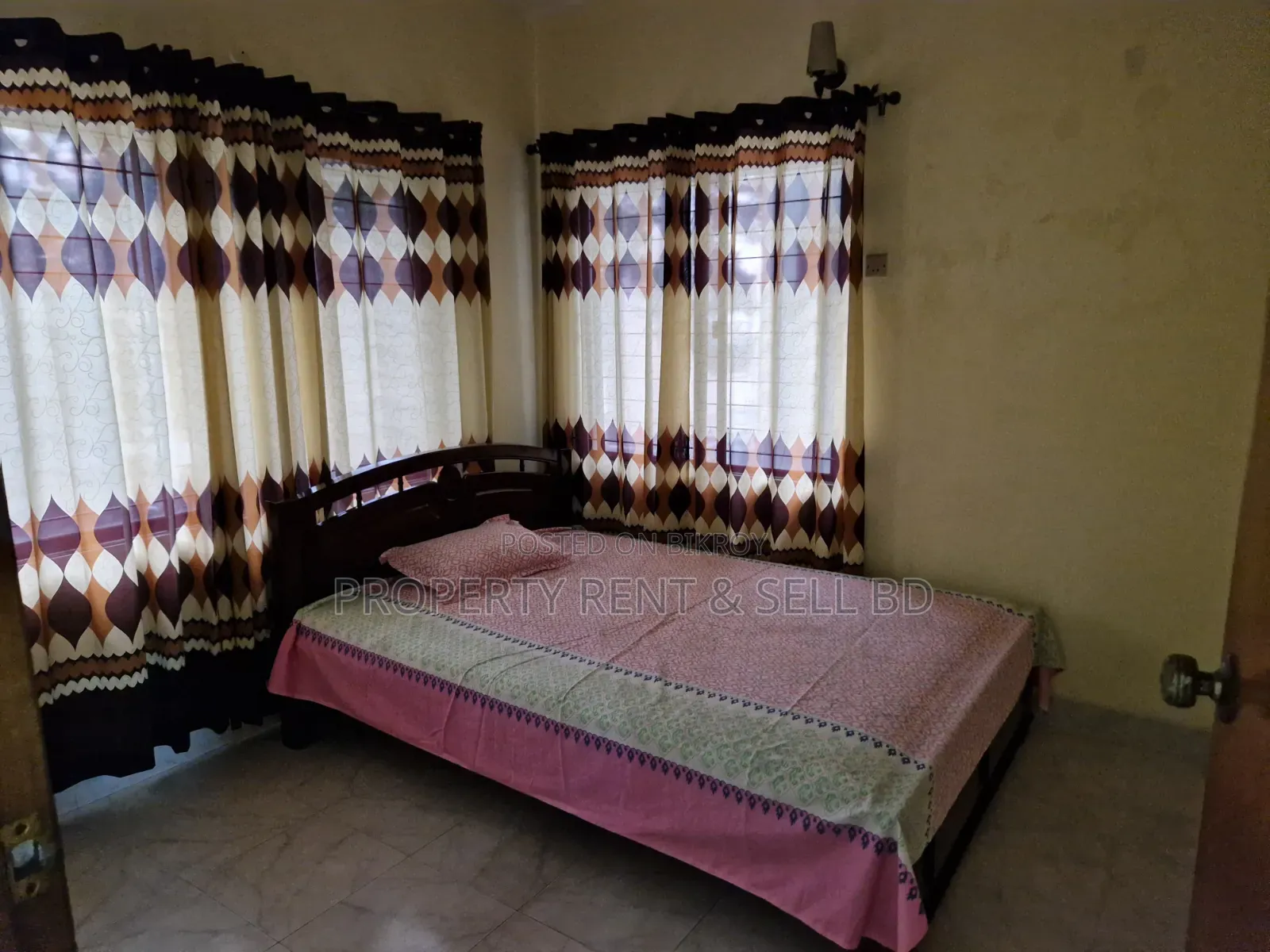 Furnished 3 Bedroom Apartment in Property Rent Sell, Banani for Rent in Banani