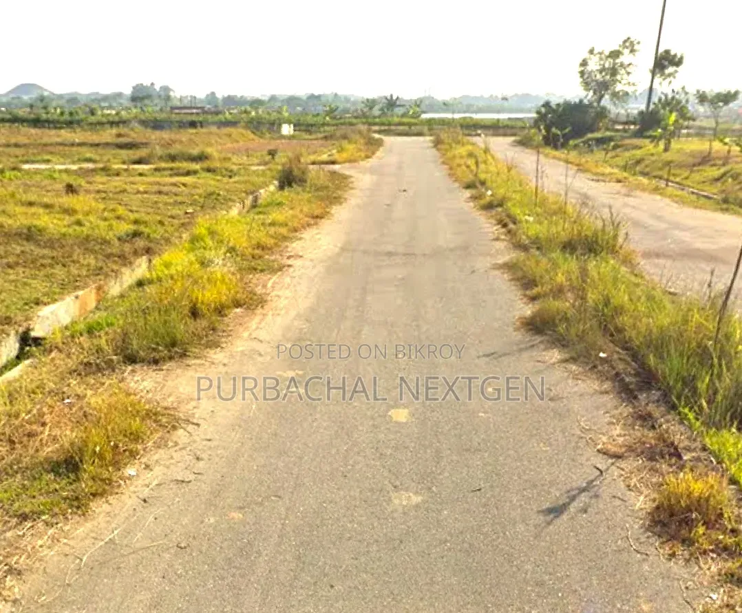 3 katha south-facing plot for sale in Purbachal in Purbachal