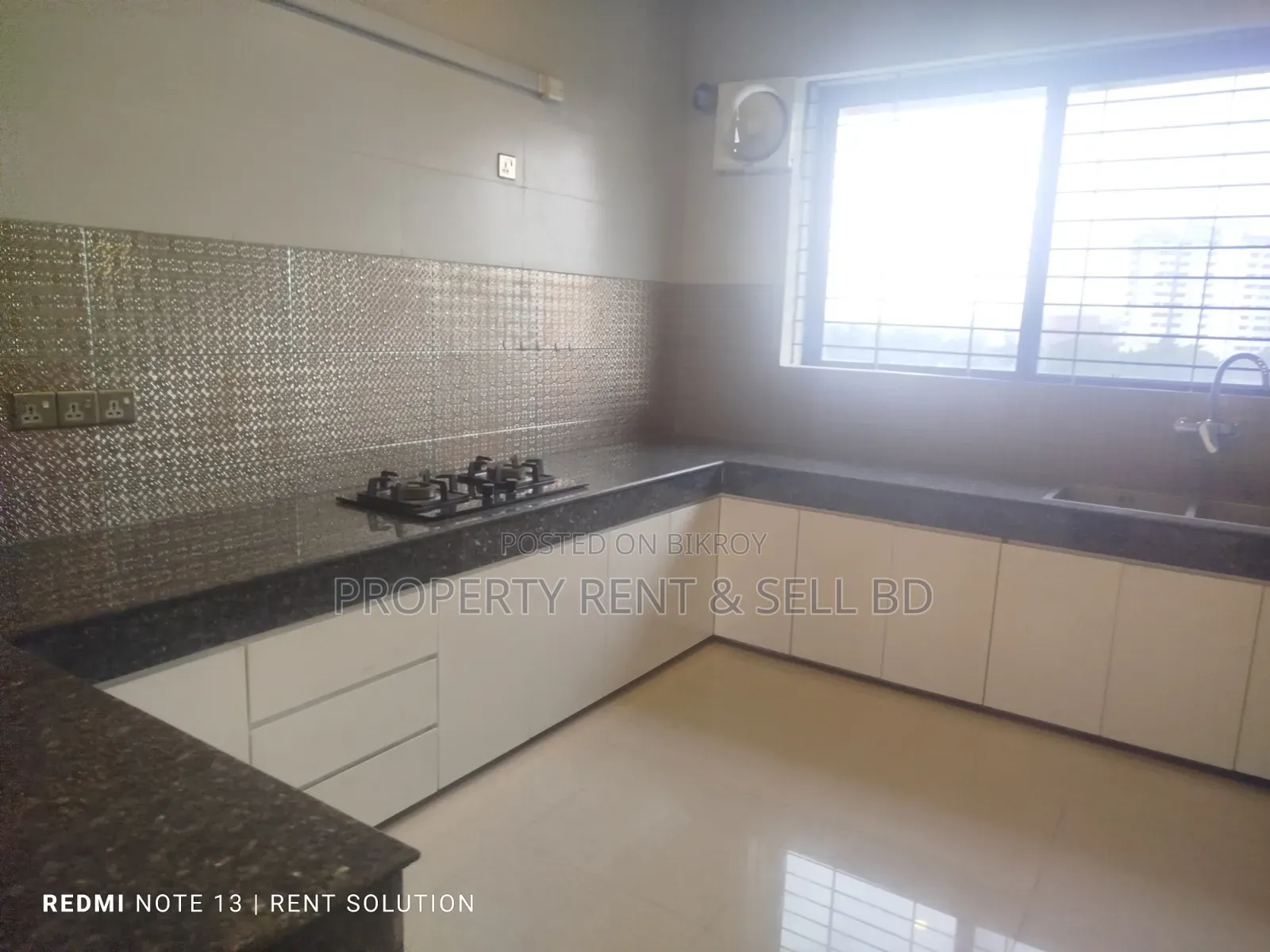 4 Bedroom Apartment in Property Rent Sell, Banani for Rent in Banani