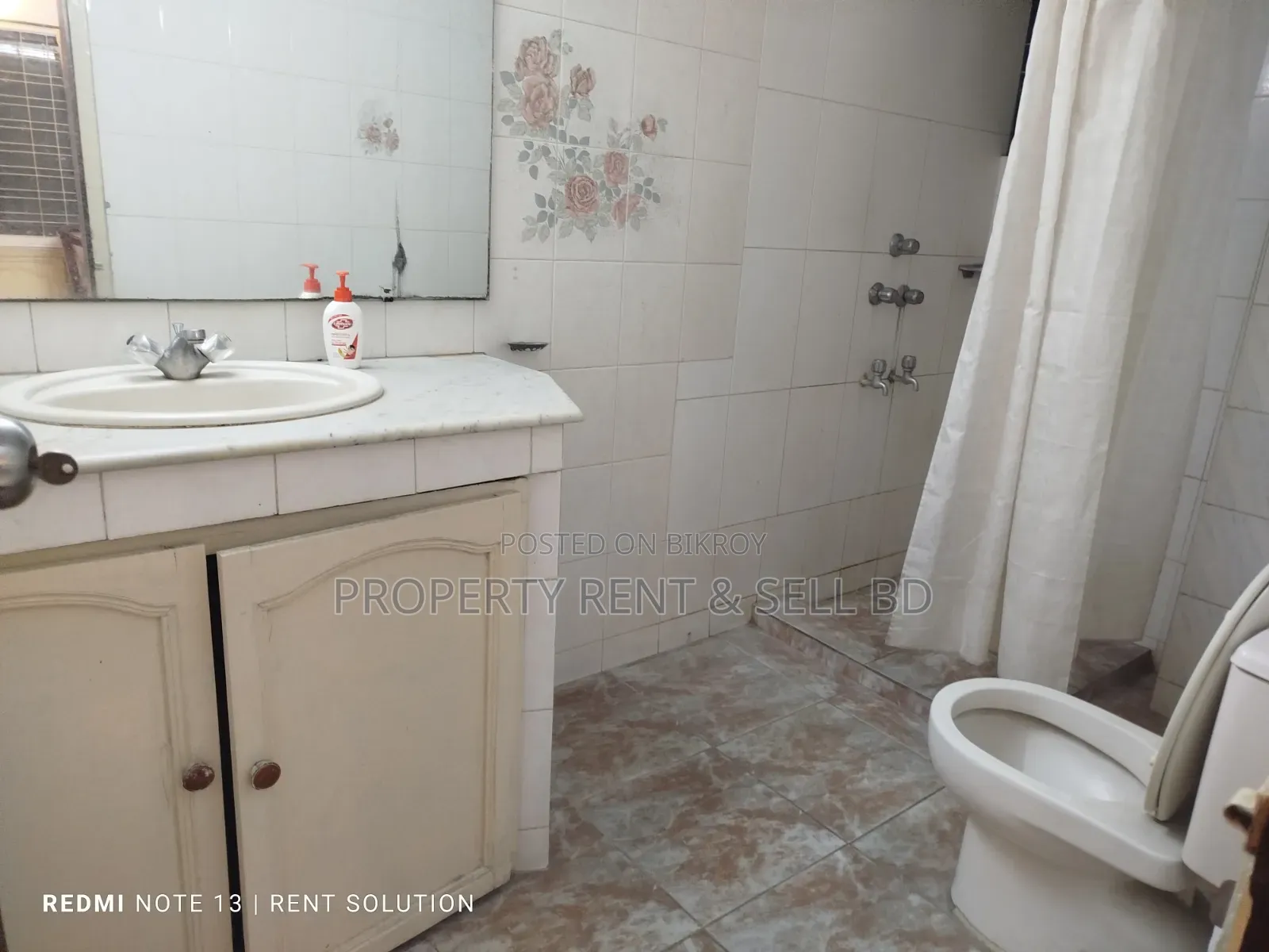 Furnished 2-Bedroom Apartment in Property Rent Sell, Gulshan for Rent in Gulshan