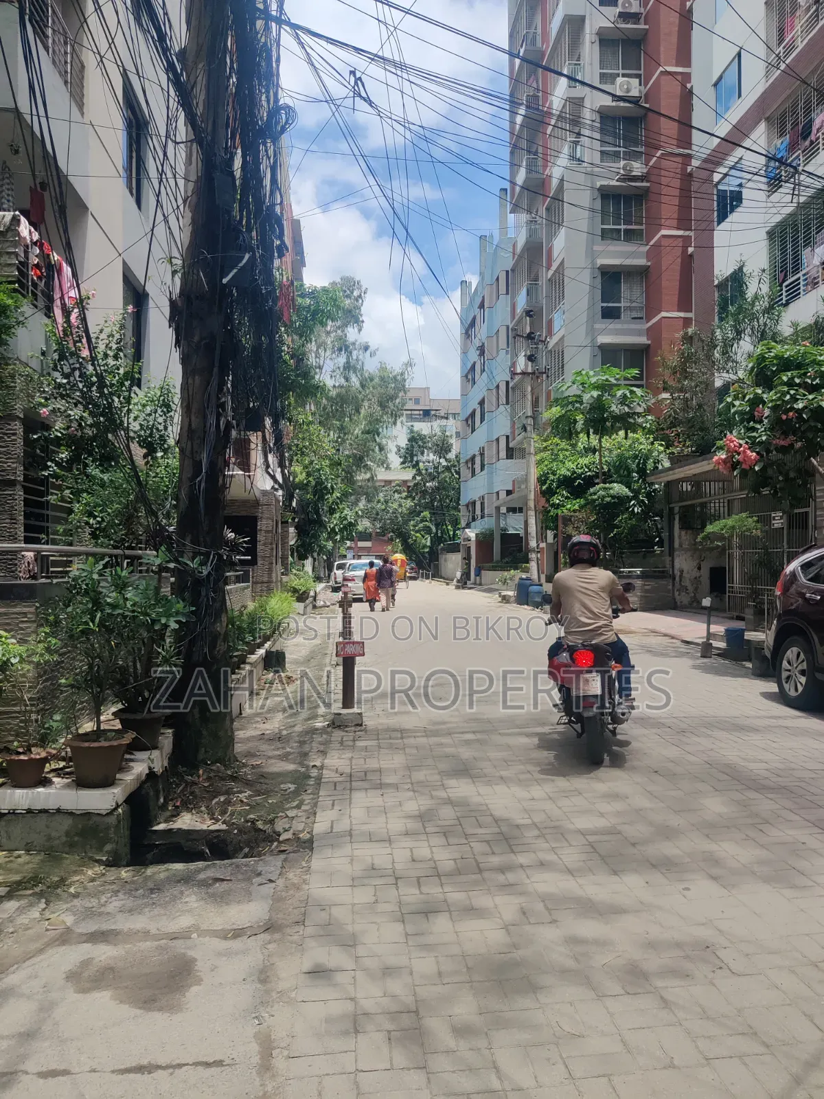 BASHUNDHARA M Block 05 Katha South Face PLOT SELL in Basundhara