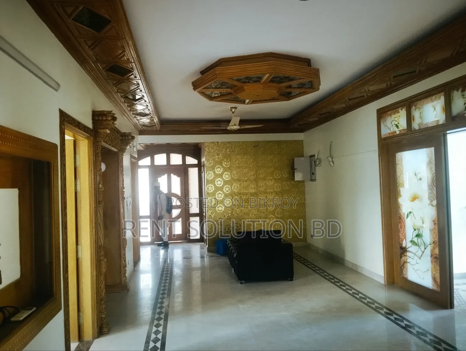 Gorgeous Semi Furnished Office / House Rent at Gulshan 2 in Gulshan