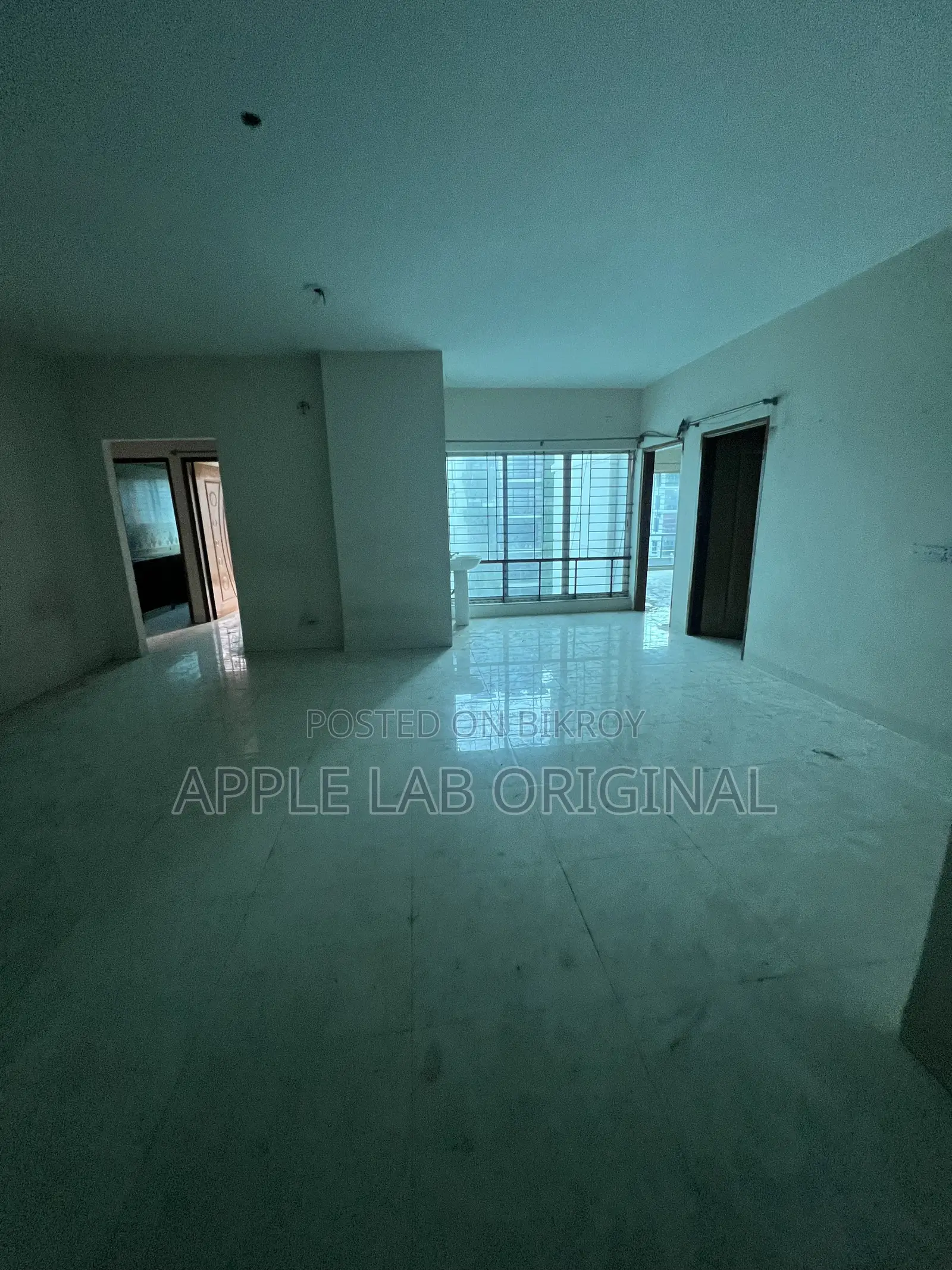 3 Bedroom Apartment in Aftab Nagar for sale in Aftab Nagar
