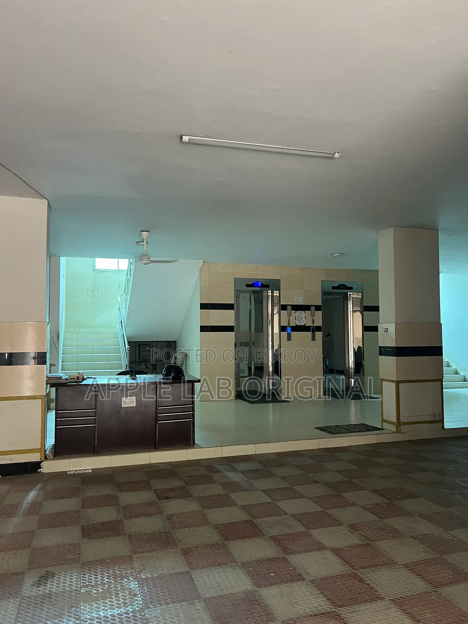 3 Bedroom Apartment in Aftab Nagar for sale in Aftab Nagar