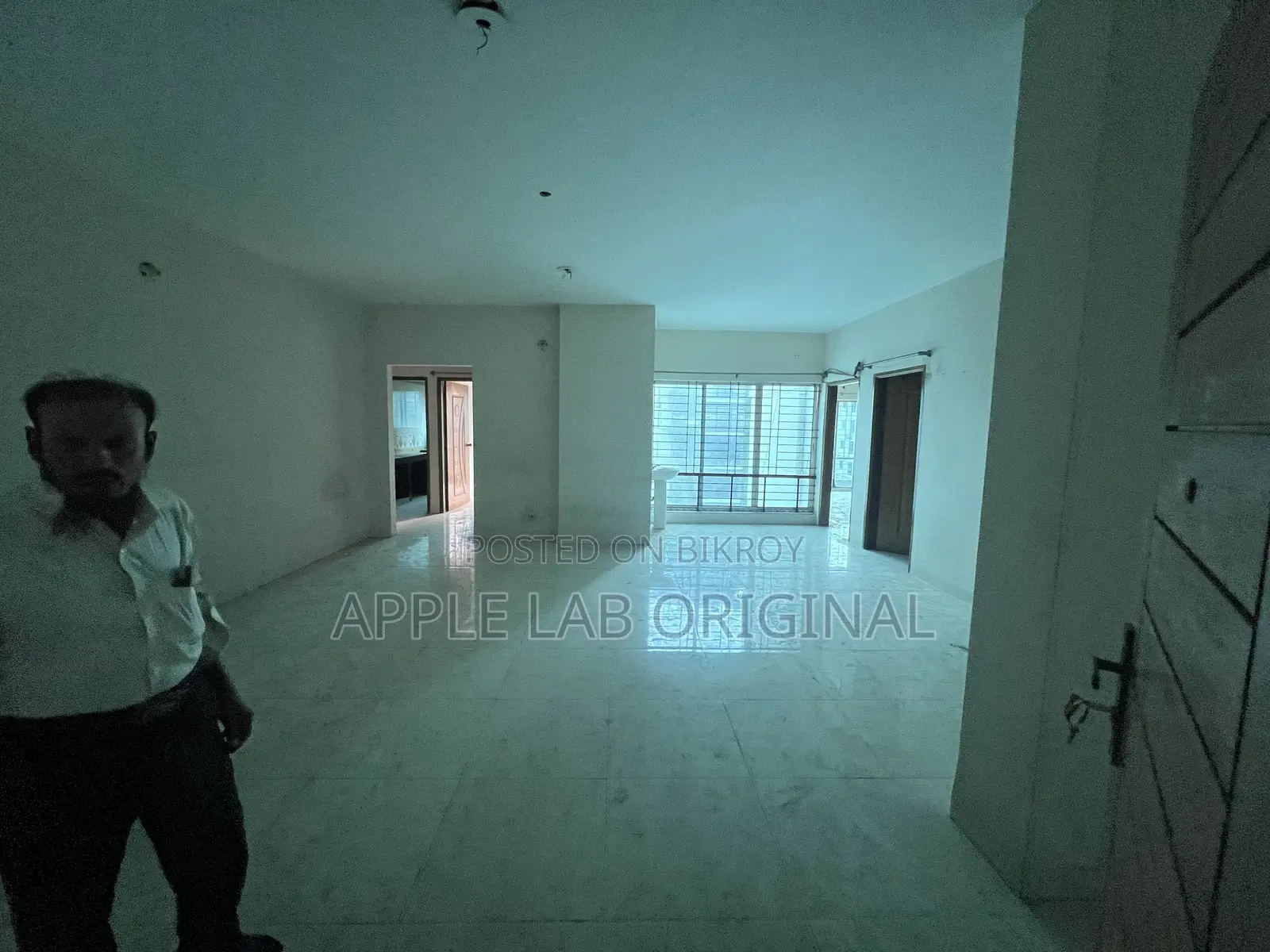 3 Bedroom Apartment in Aftab Nagar for sale in Aftab Nagar