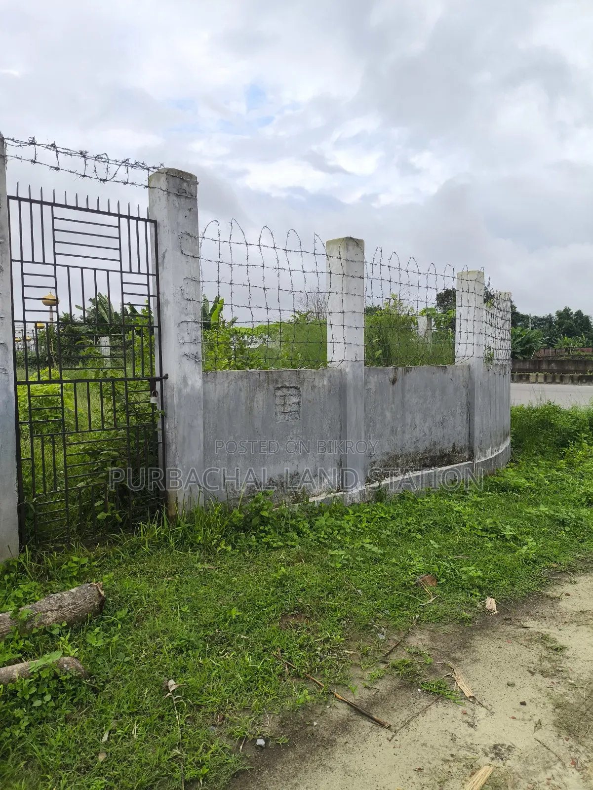 Sector: 17, South-West Corner 5 Katha Plot Urgent Sale, Purbachal. in Purbachal
