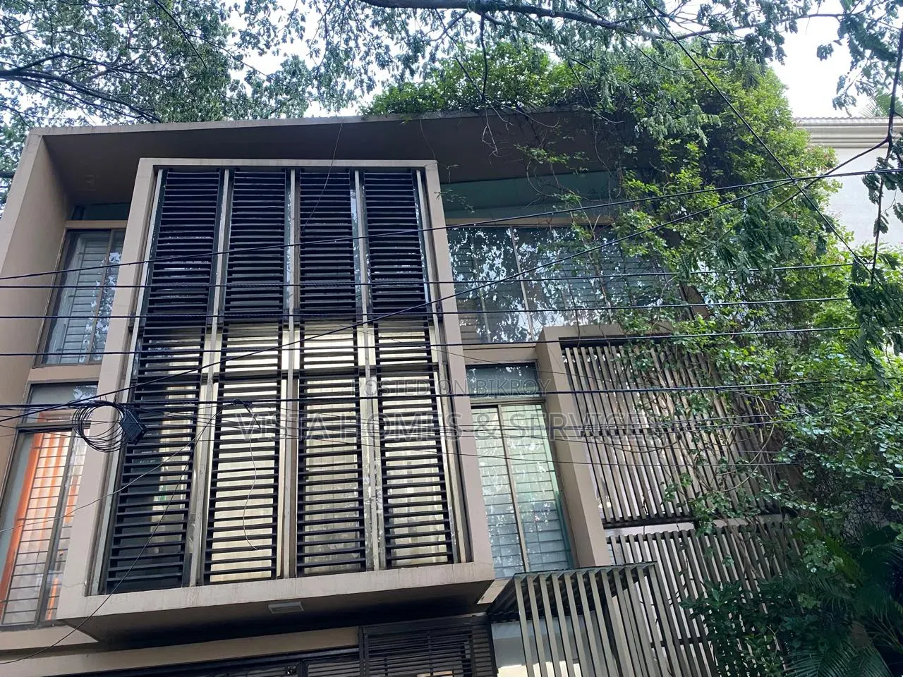 8-Bedroom House in Apshara, Khilkhet for Sale in Khilkhet
