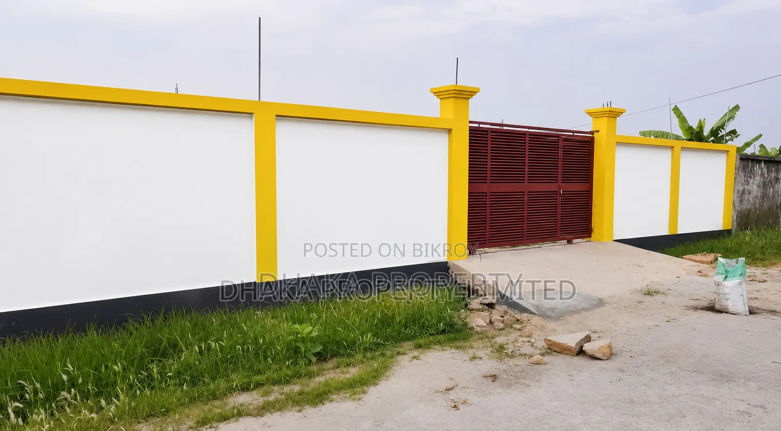 100ft Commercial 7.5 Katha Land Sale at Sector-9 in Purbachal