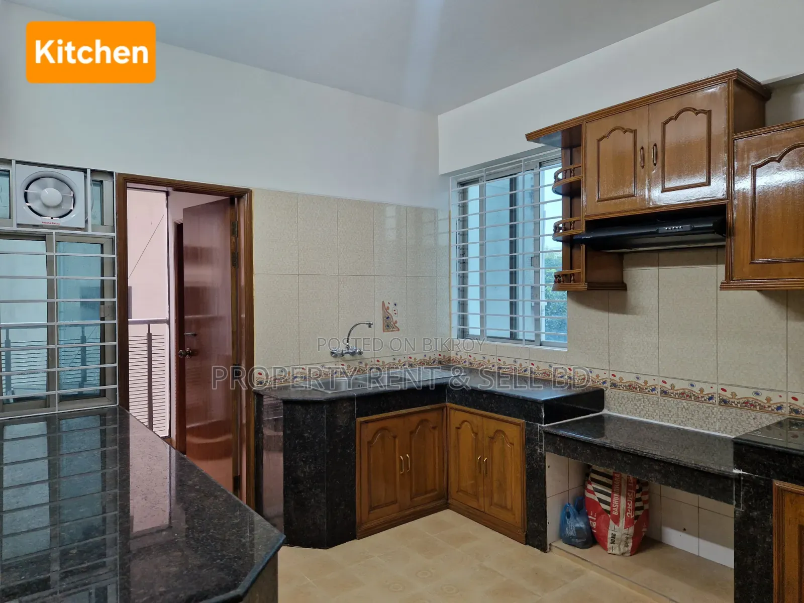 Furnished 3-Bedroom Apartment in Property Rent Sell, Banani for Rent in Banani