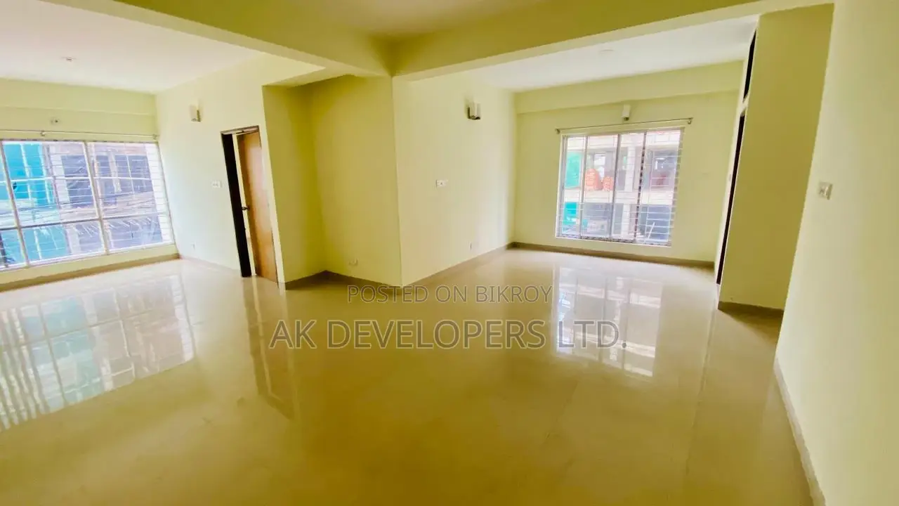 3 Bedroom Apartment in Shwapno Nibash, Basundhara for Sale in Basundhara