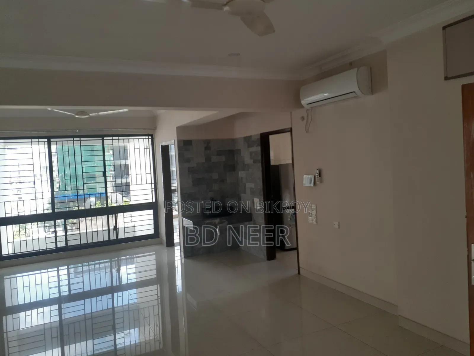 Furnished 4 Bedroom Apartment in Baridhara for Rent in Baridhara