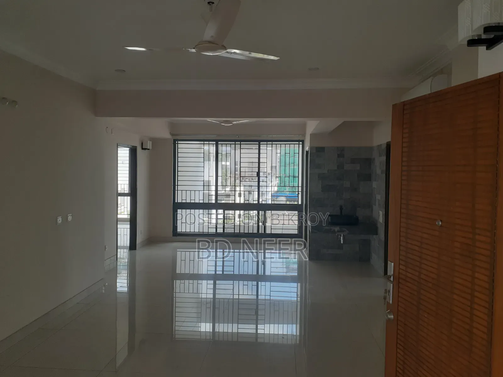 Furnished 4 Bedroom Apartment in Baridhara for Rent in Baridhara