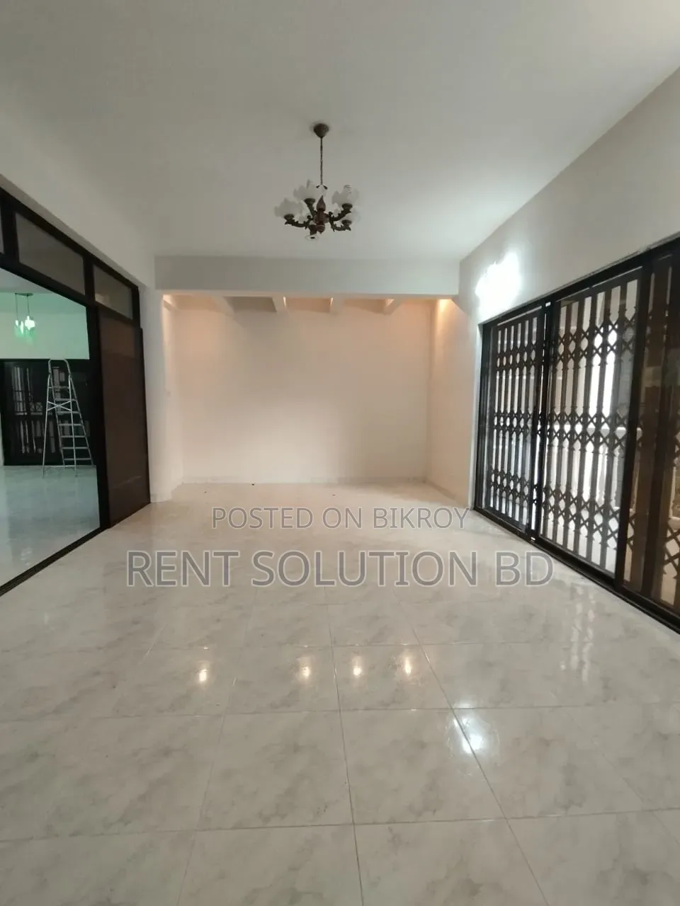 5200 Square Feet Duplex Office Space for Rent in Gulshan