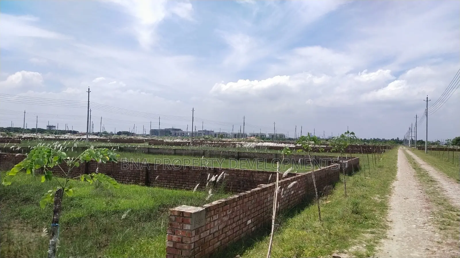 Bashundhara R/A, Block-P | 5 Katha North Facing in Basundhara