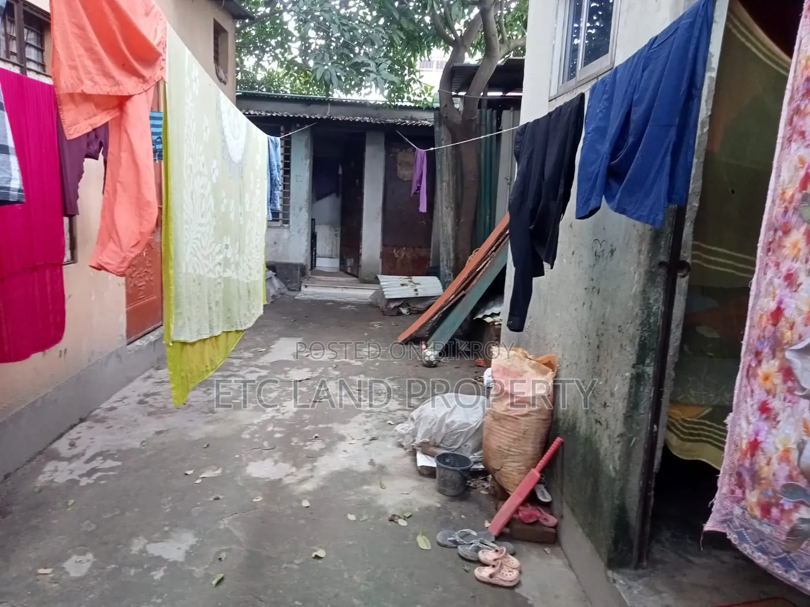 7-Bedroom House in Basabo, Nandipara for Sale in Basabo