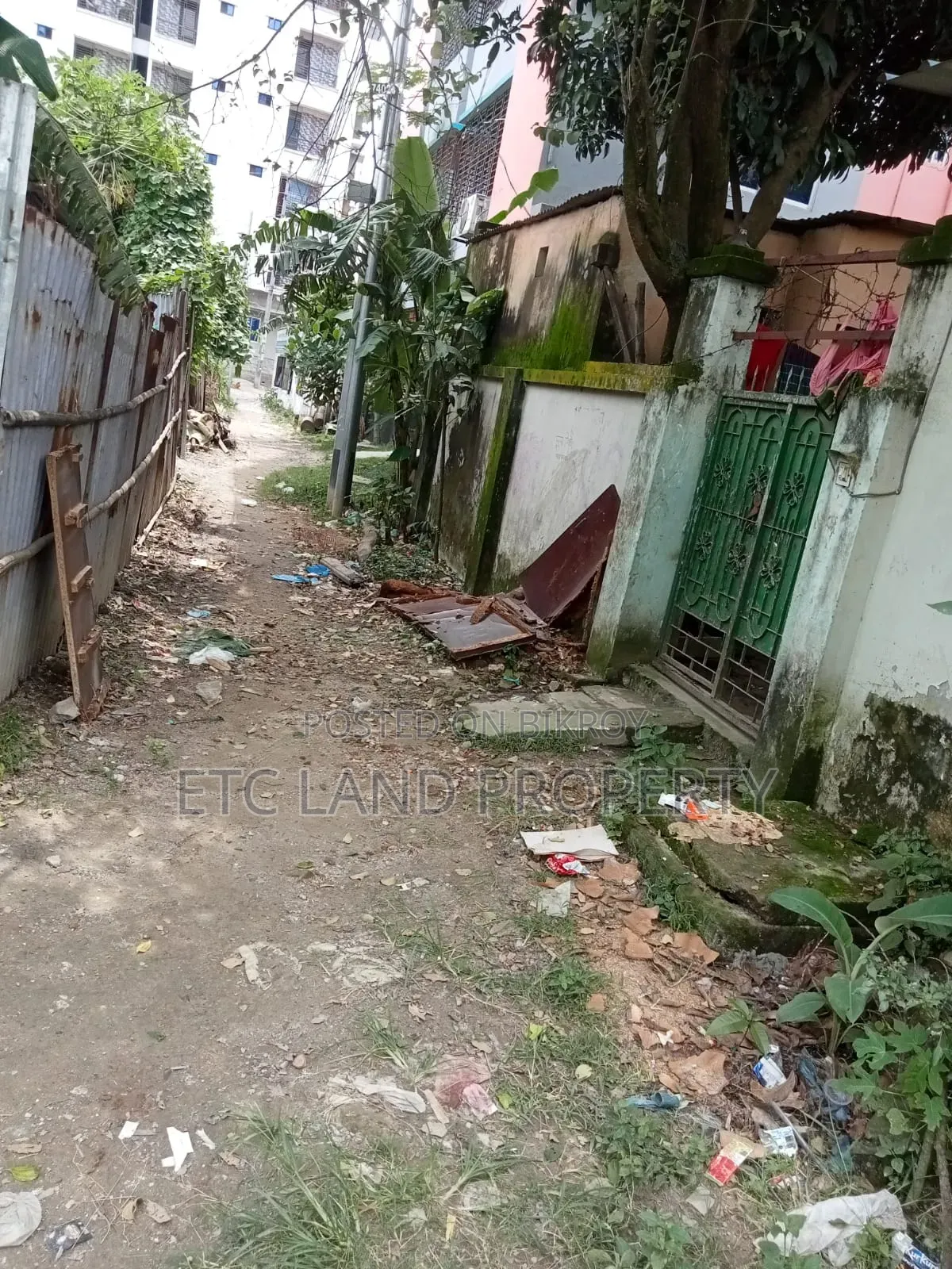 7-Bedroom House in Basabo, Nandipara for Sale in Basabo