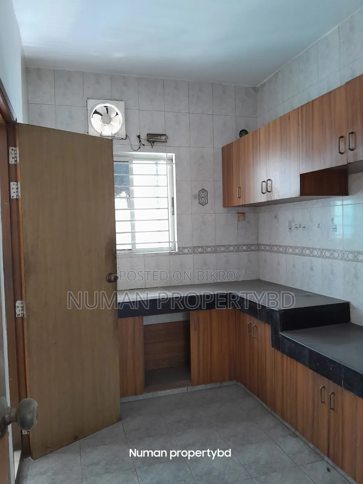 3 Bedroom Apartment in Numan Property Bd, Basundhara for Rent in Basundhara