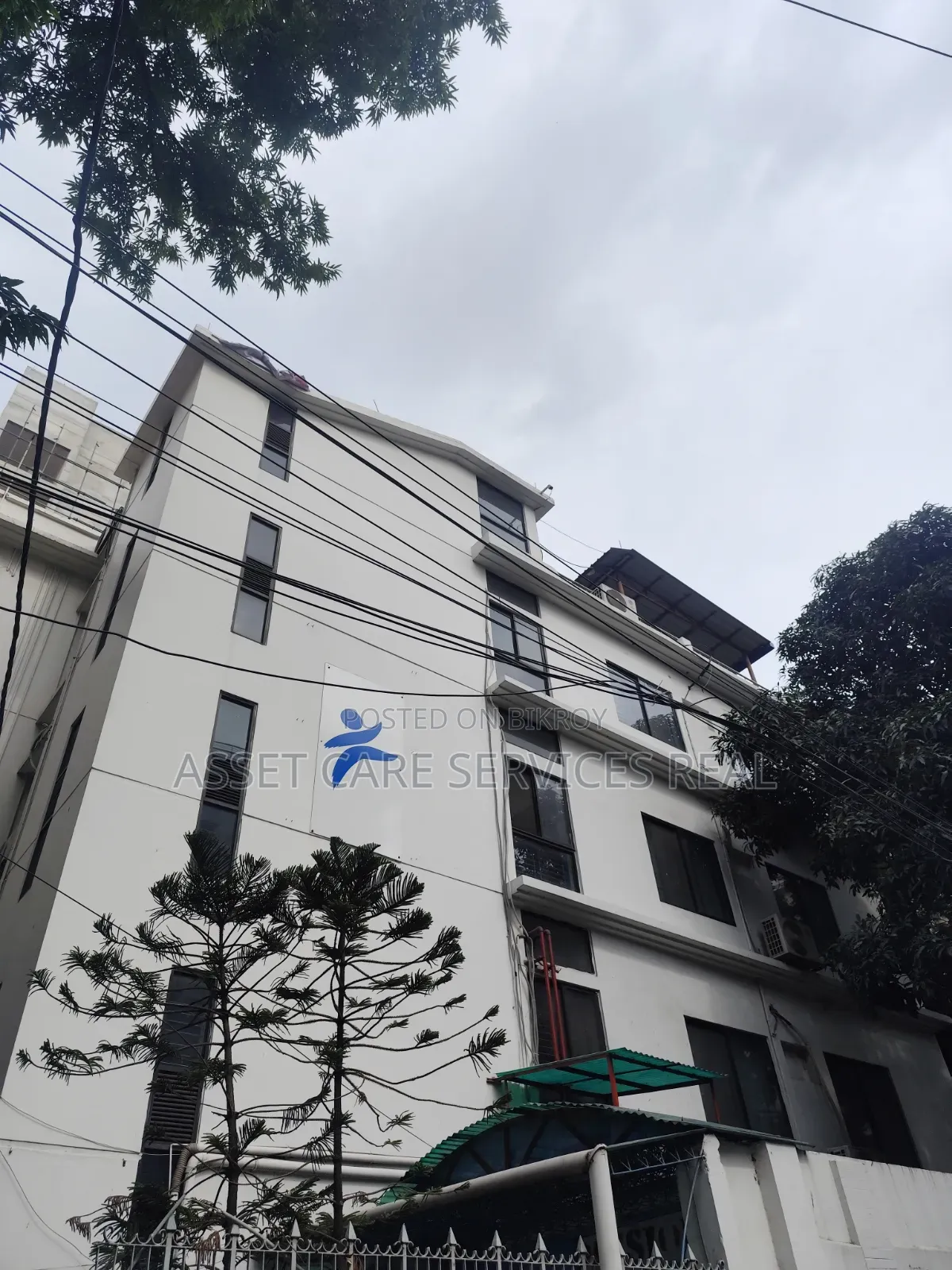 Independent House 7700-Square Feet Office Rent Banani in Banani