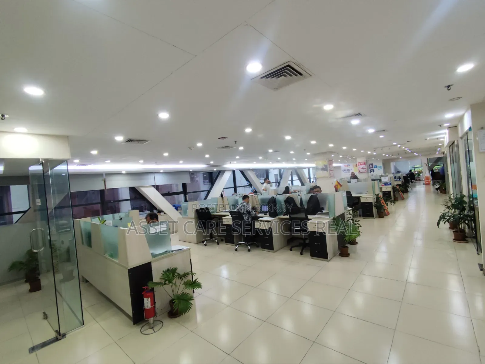 Gulshan Avenue 8487-SQFT Commercial Open Office Space Rent in Gulshan