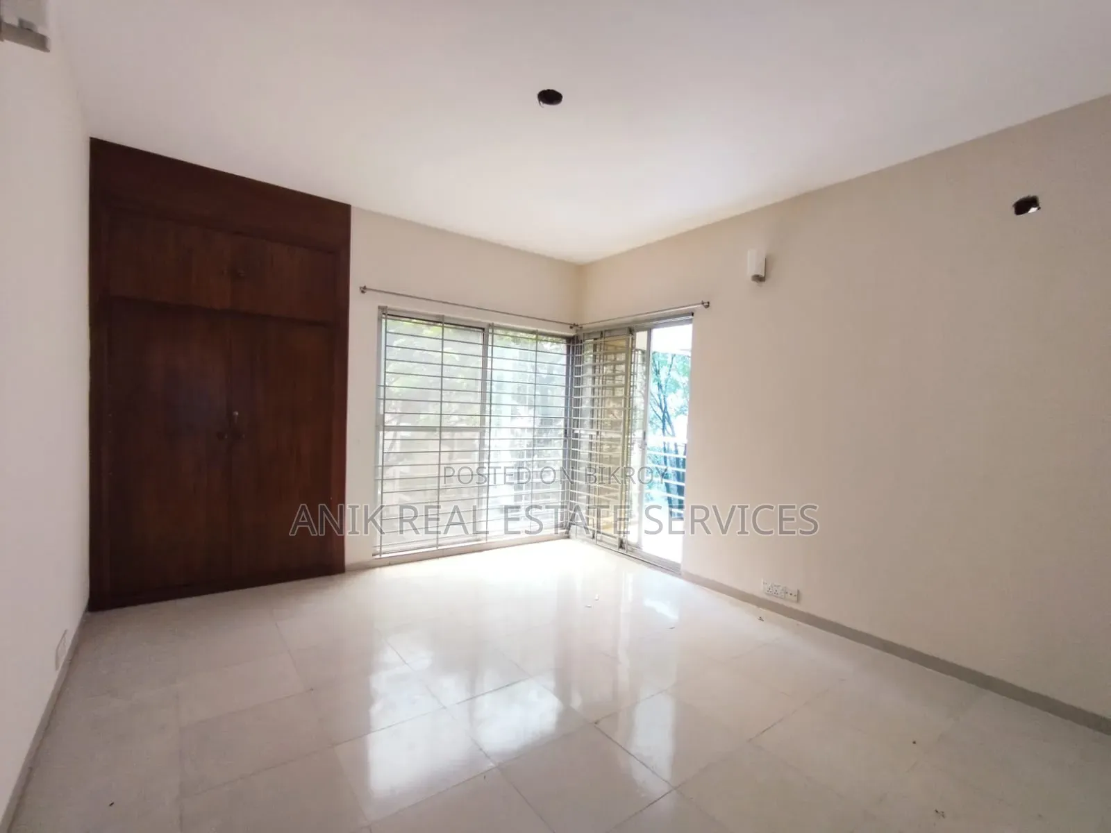 3 Bedroom Apartment in Anik Real Estate, Gulshan for Rent in Gulshan