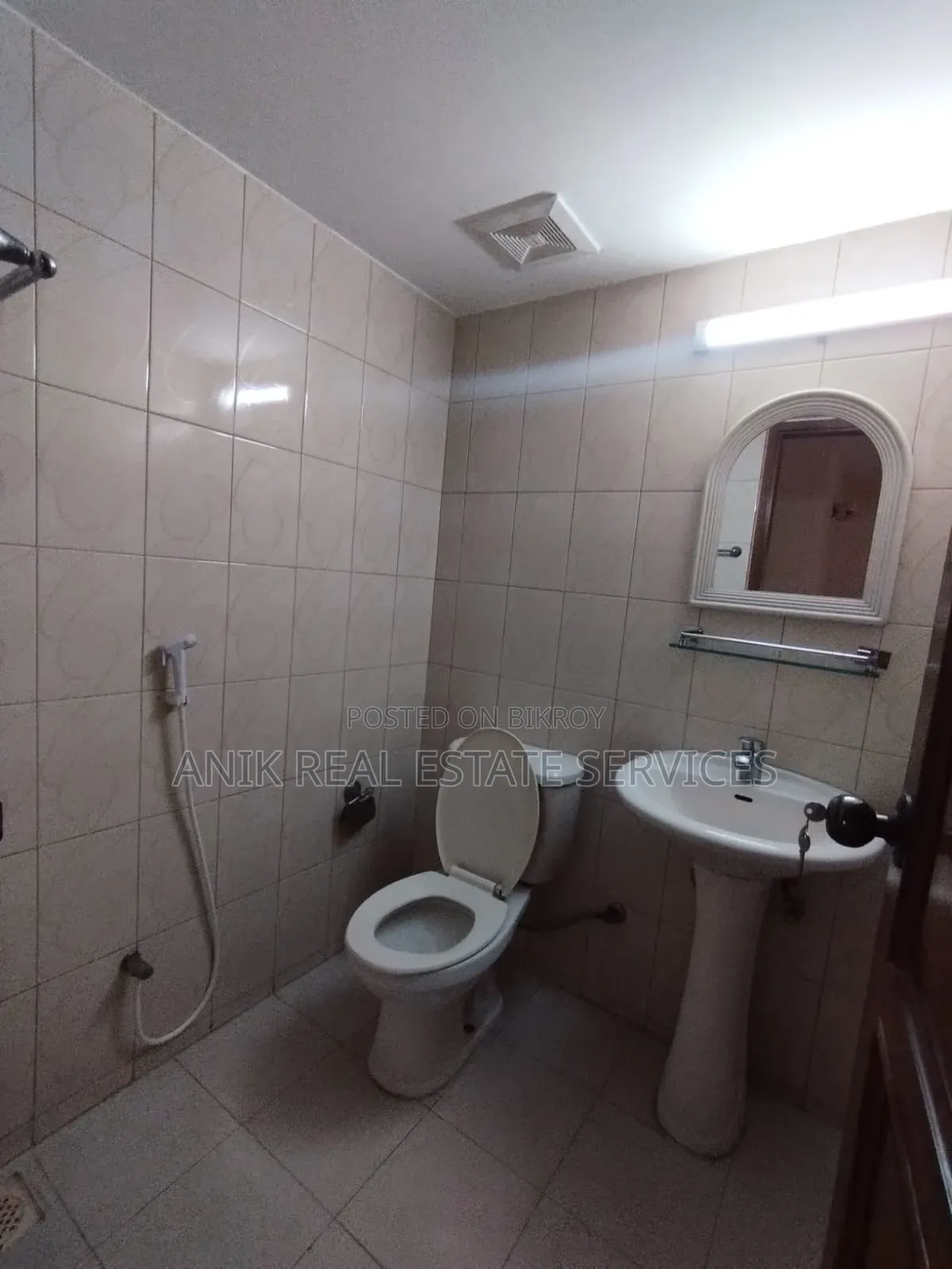 3 Bedroom Apartment in Anik Real Estate, Gulshan for Rent in Gulshan