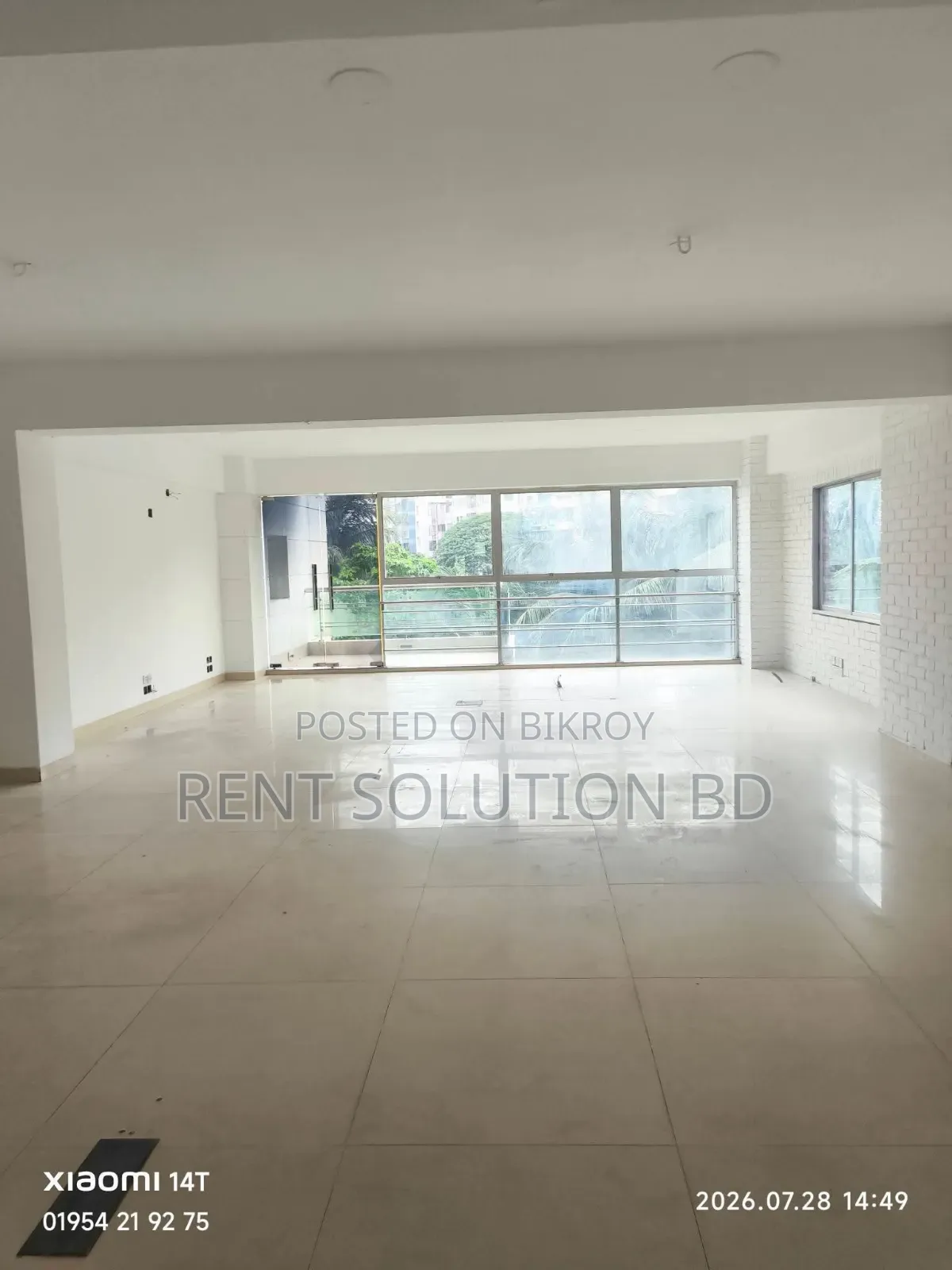2750 SQFT Open Space Office for Rent | Gulshan | Lake View in Gulshan