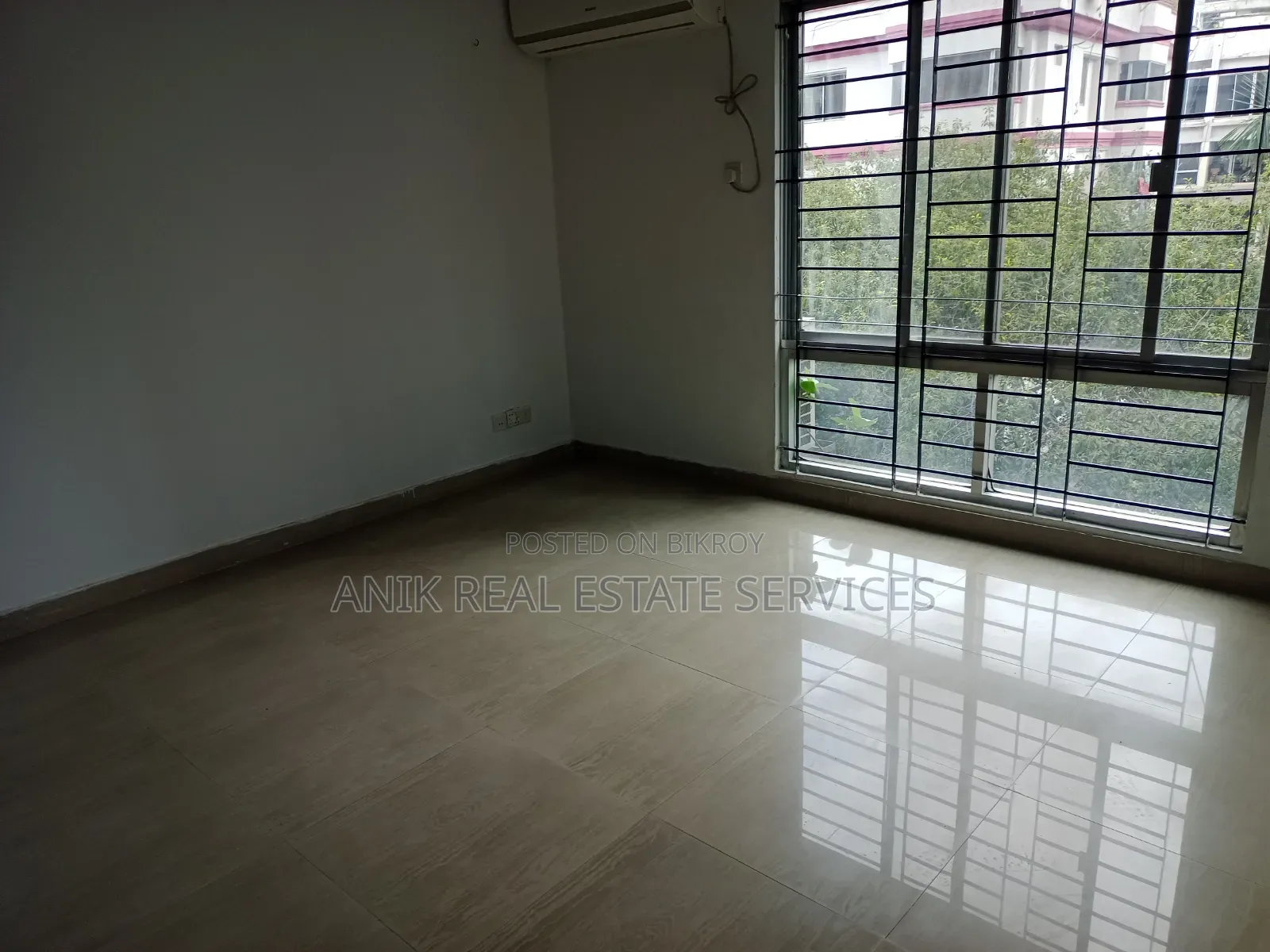 4-Bedroom Apartment in Anik Real Estate, Gulshan for Rent in Gulshan