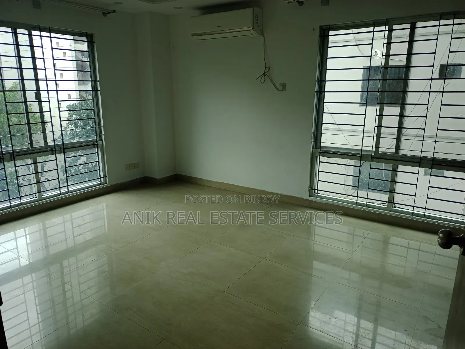 4-Bedroom Apartment in Anik Real Estate, Gulshan for Rent in Gulshan