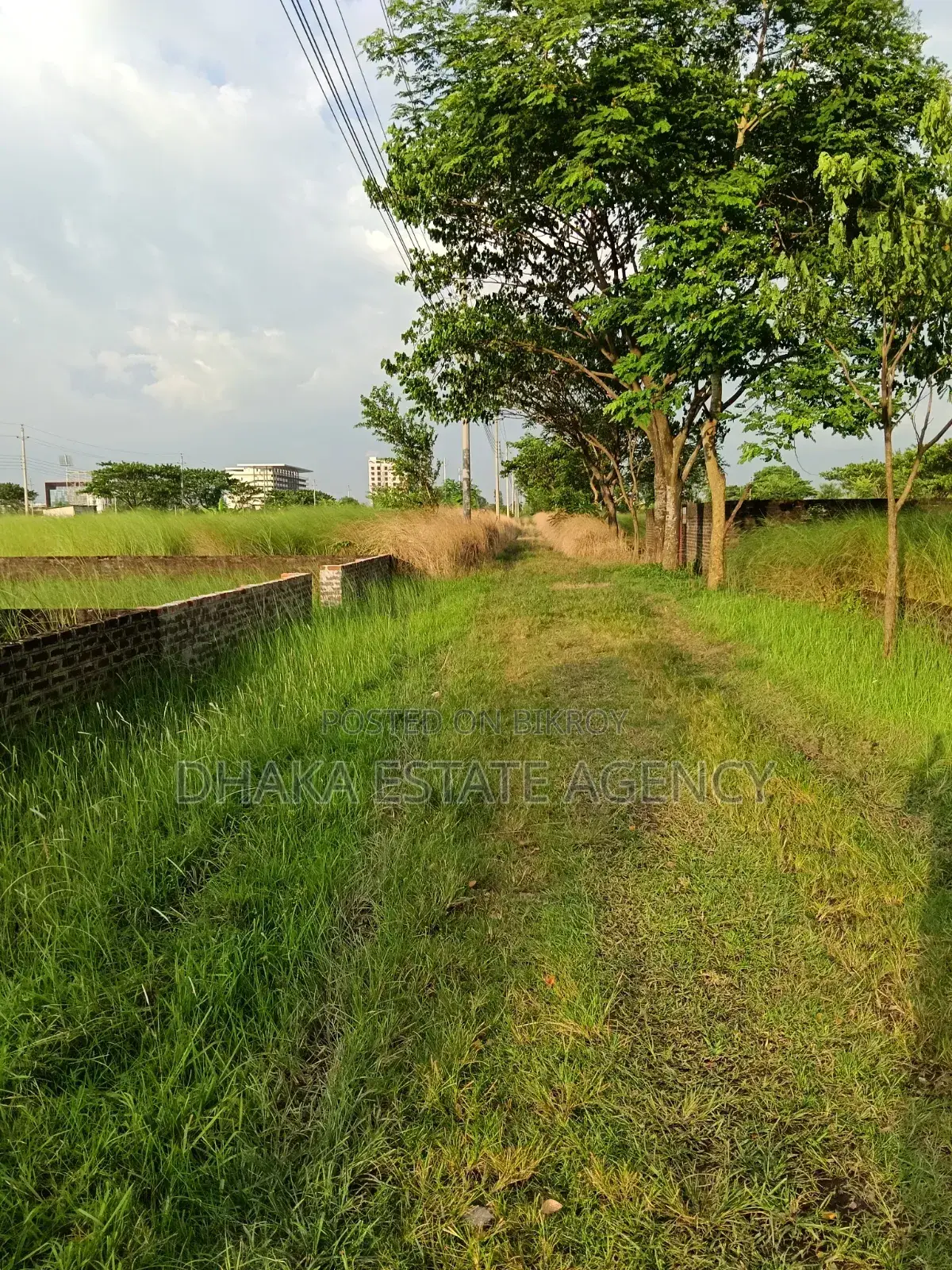 Block-I-Ext South Face 5 Katha Plot Sale in Basundhara