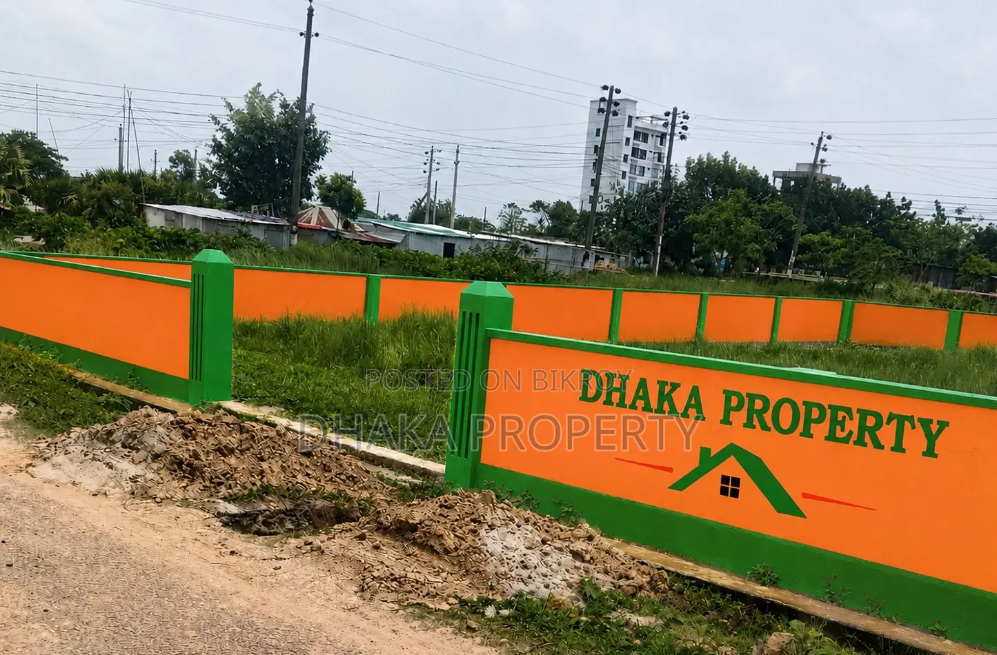 300ft Road 7.5 Katha Lake North at Sector-11 in Purbachal