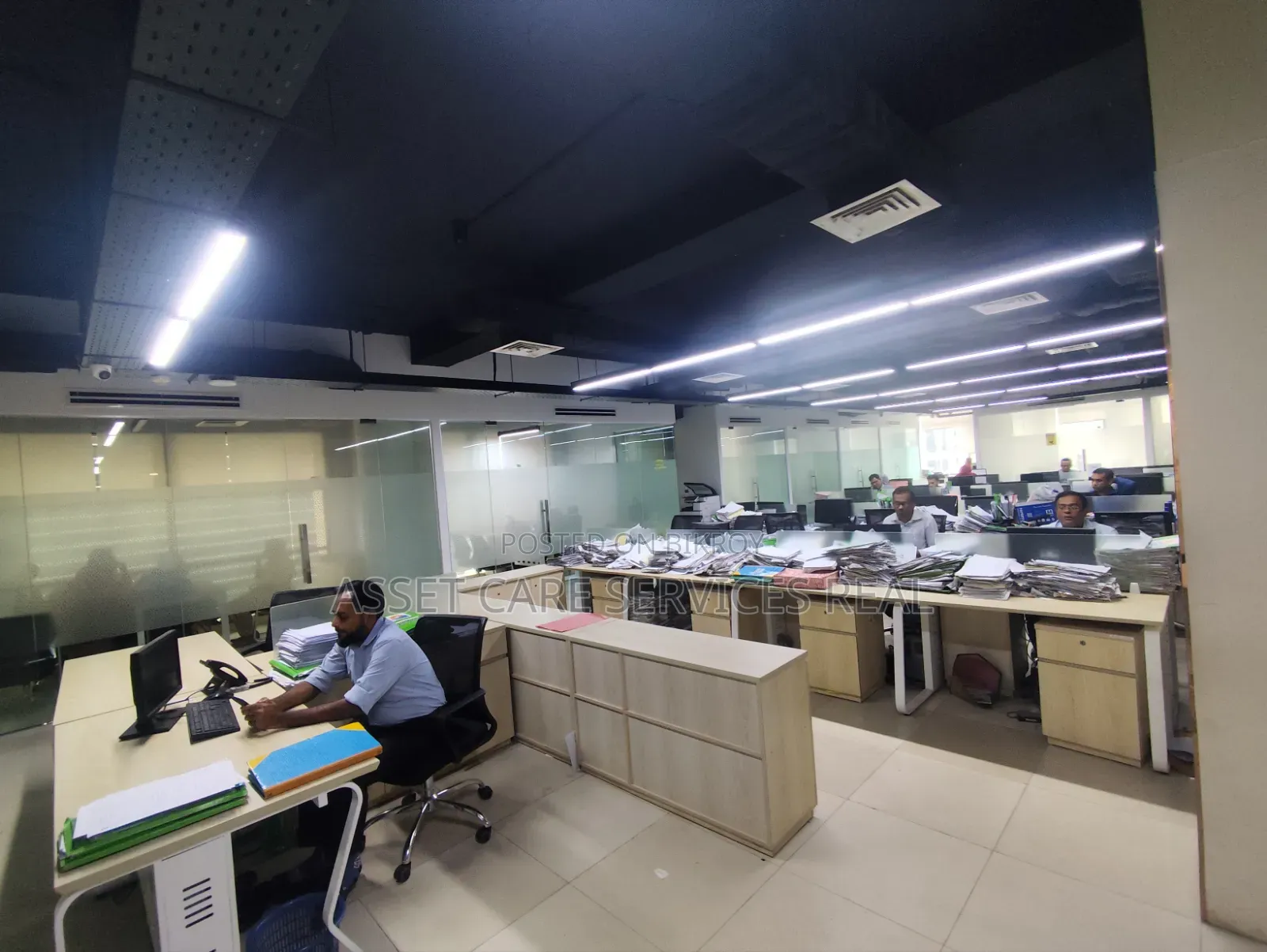 6000-SQFT Fully Commercial Open Office Space Rent Gulshan Avenue in Gulshan