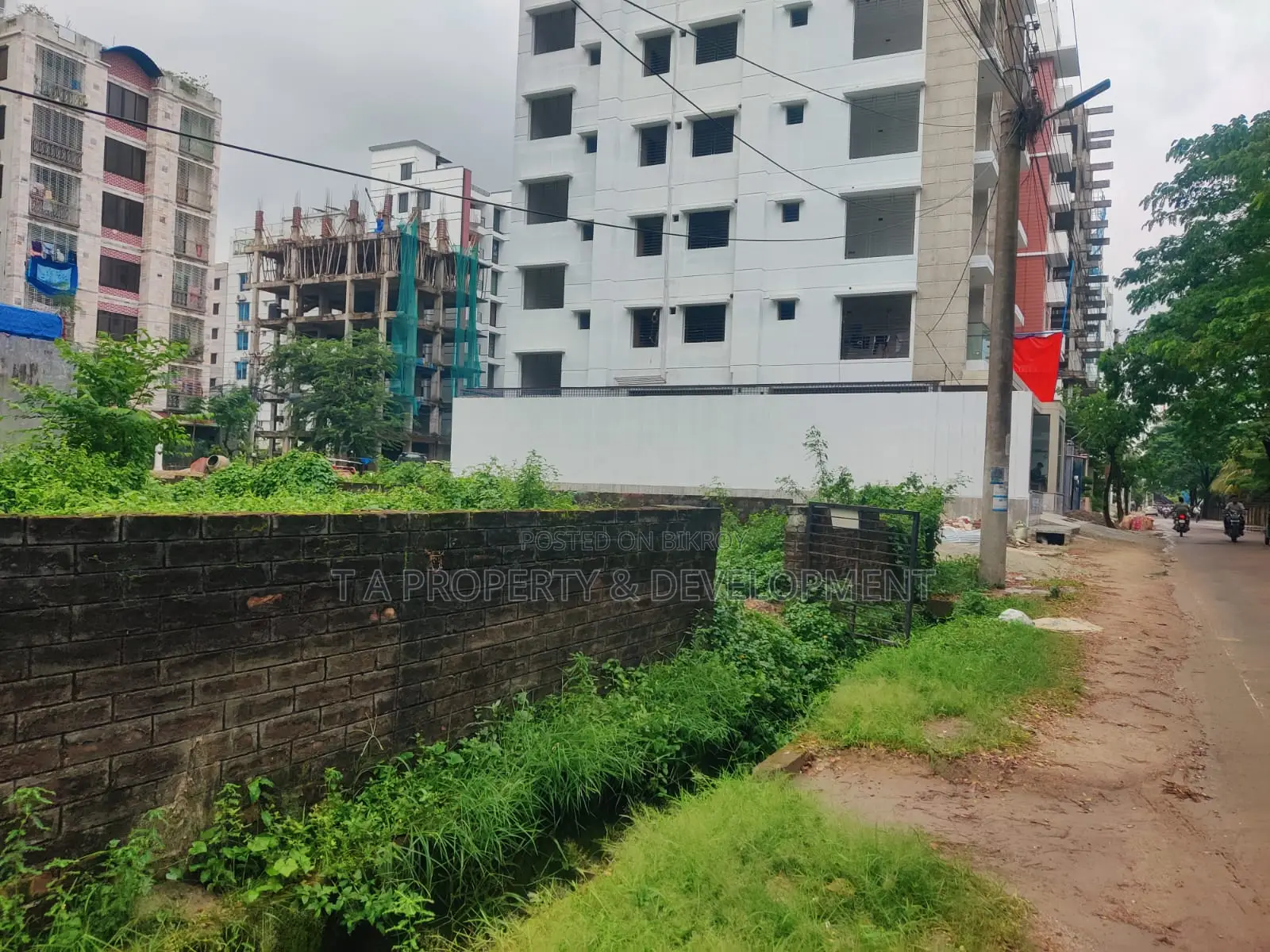 Block-K // 5 Katha // Plot Sale in Basundhara